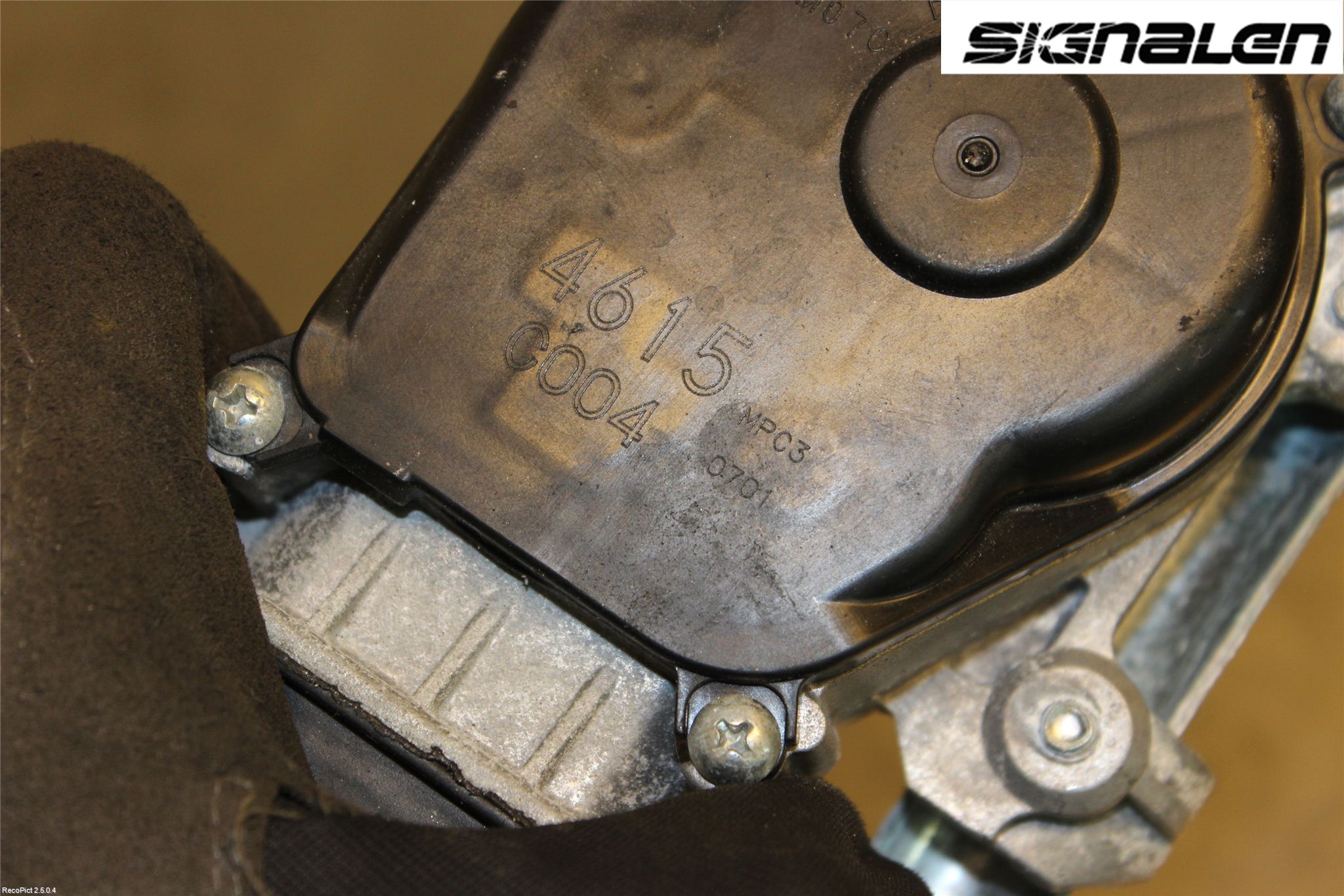 Nissan QASHQAI 14-17 Viskermotor Frontrute