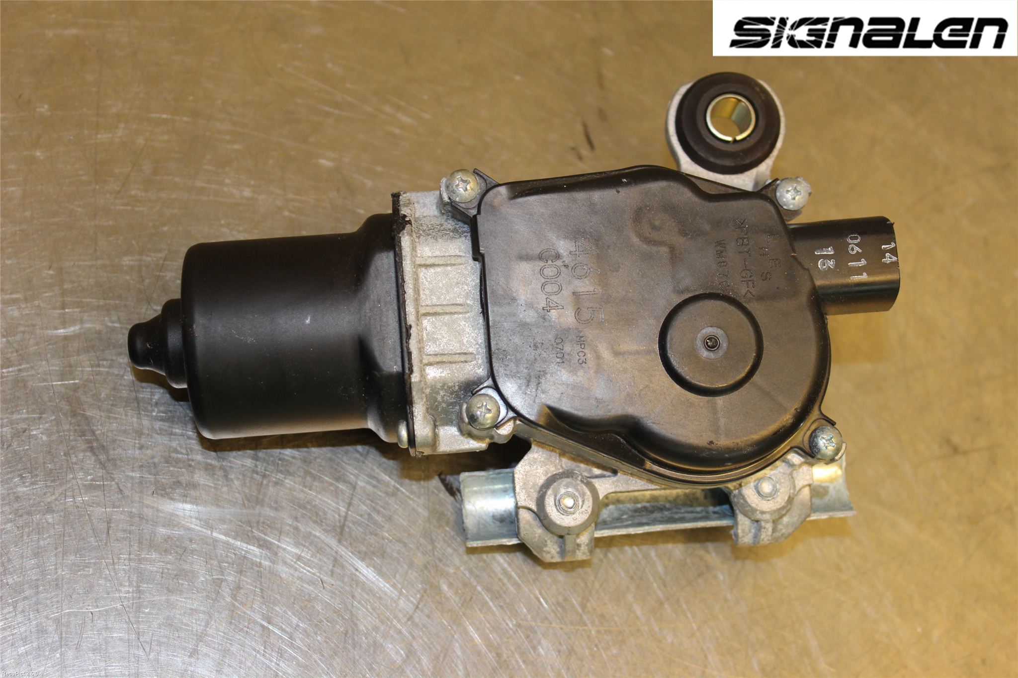 Nissan QASHQAI 14-17 Viskermotor Frontrute