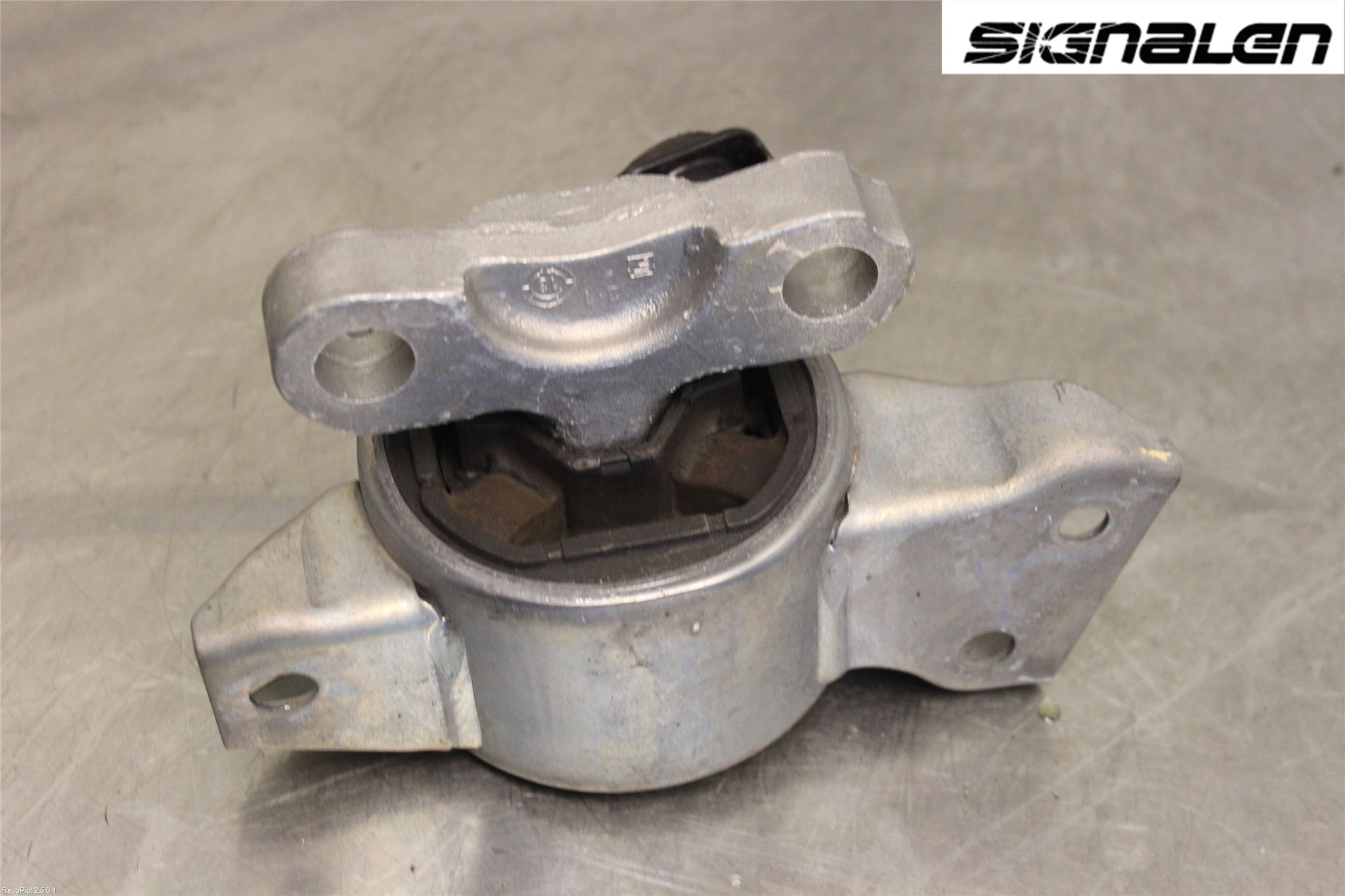 Opel CORSA D 07-14 Motor Feste Gummi