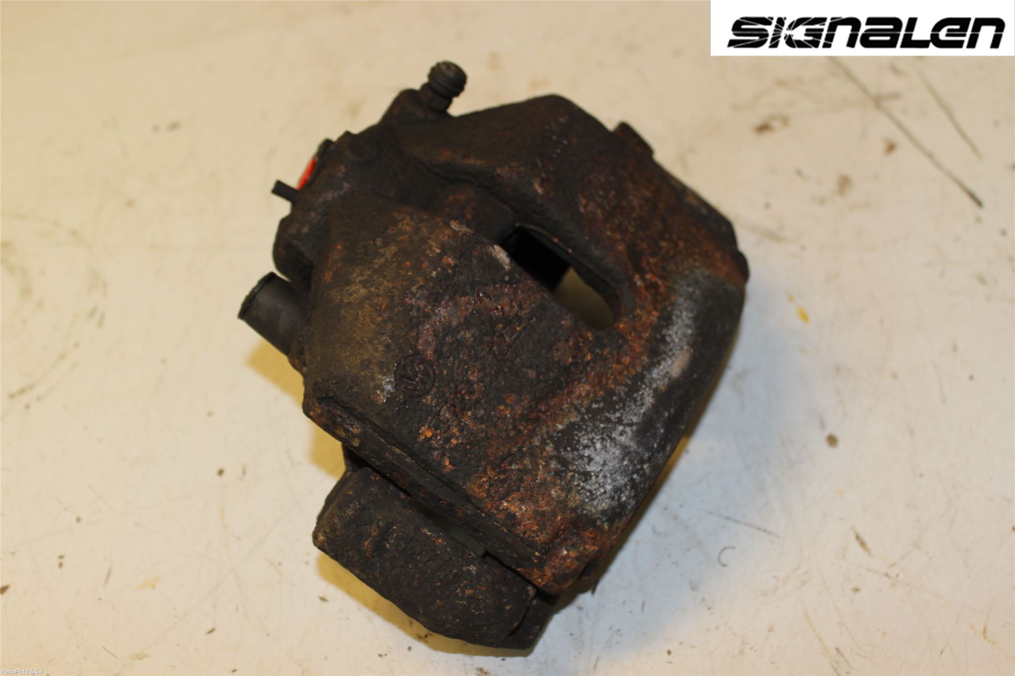 Volkswagen VW TOURAN 03-10 Bremsecaliper Foran Venstre