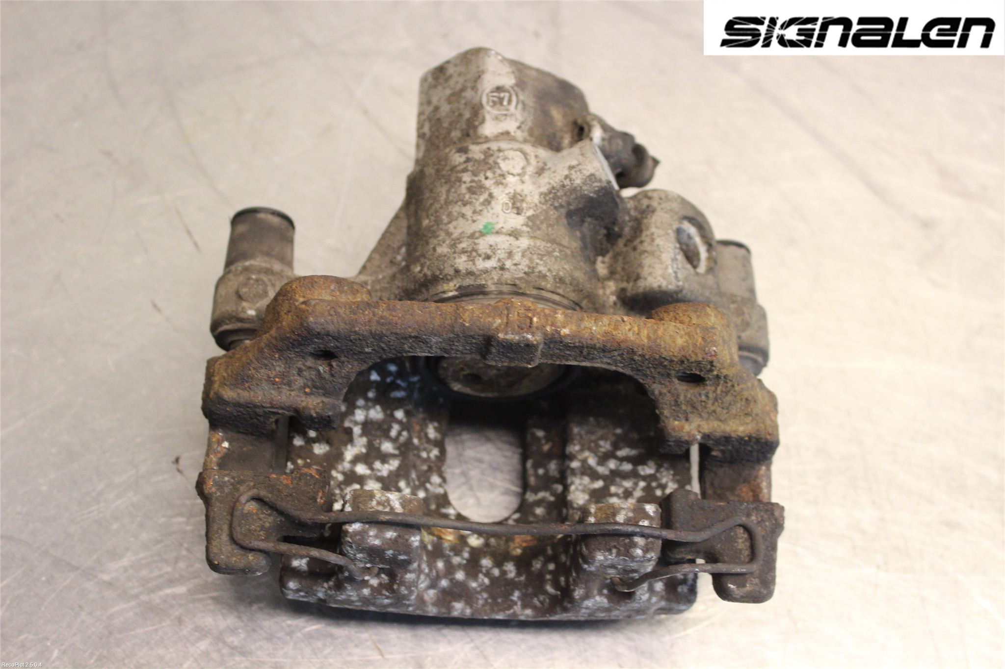 Ford FOCUS     04-07 Bremsecaliper Bak Venstre