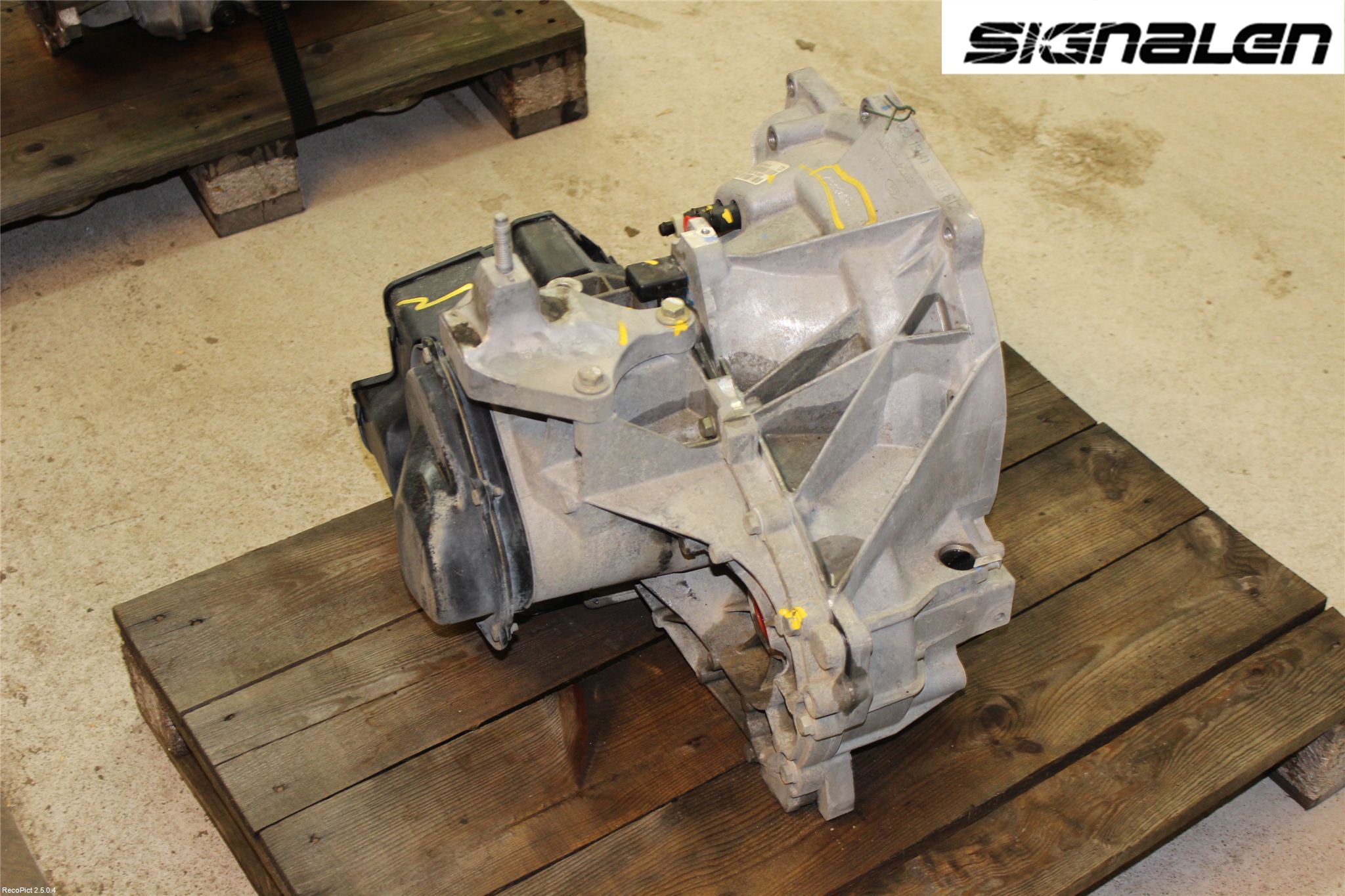Ford FIESTA     02-05 Gearkasse 5 Trinn