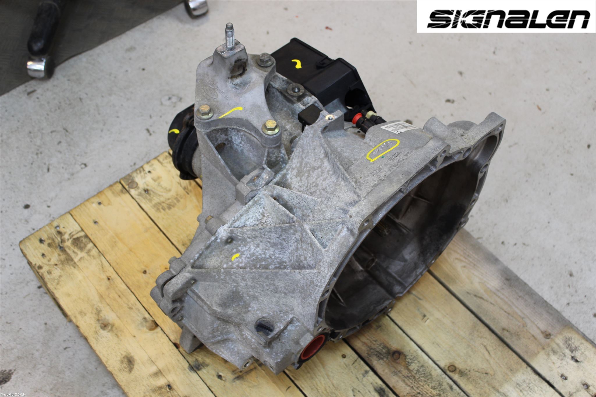 Ford FIESTA     06-08 Gearkasse 5 Trinn