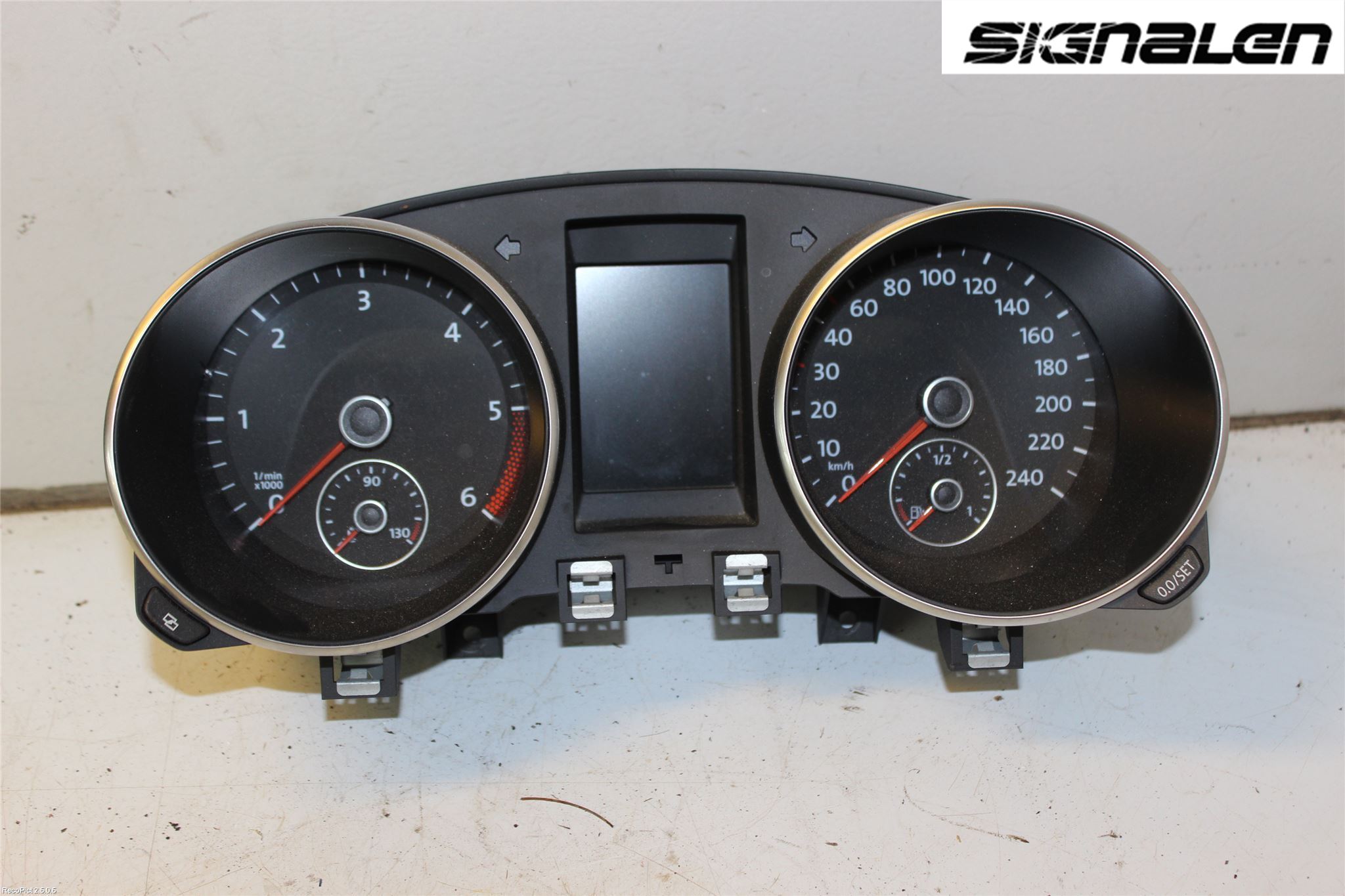 Volkswagen VW GOLF VI 09-13 Instr Kombinert