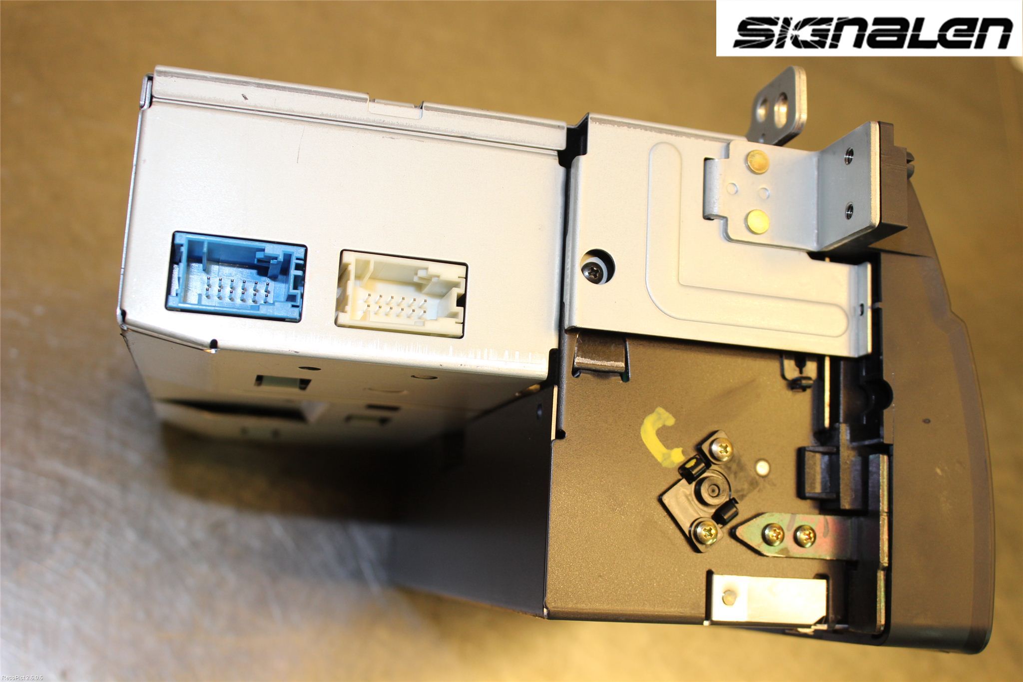 BMW 3 E46      98-05 Stereo Radio