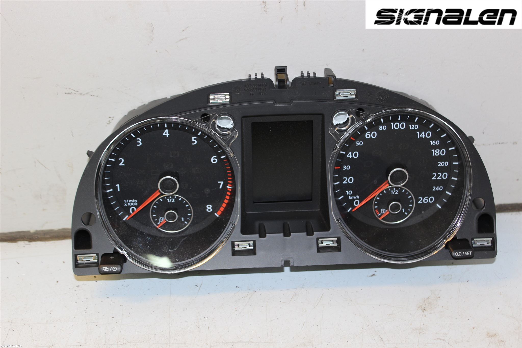 Volkswagen VW PASSAT 11-14 Instr Kombinert