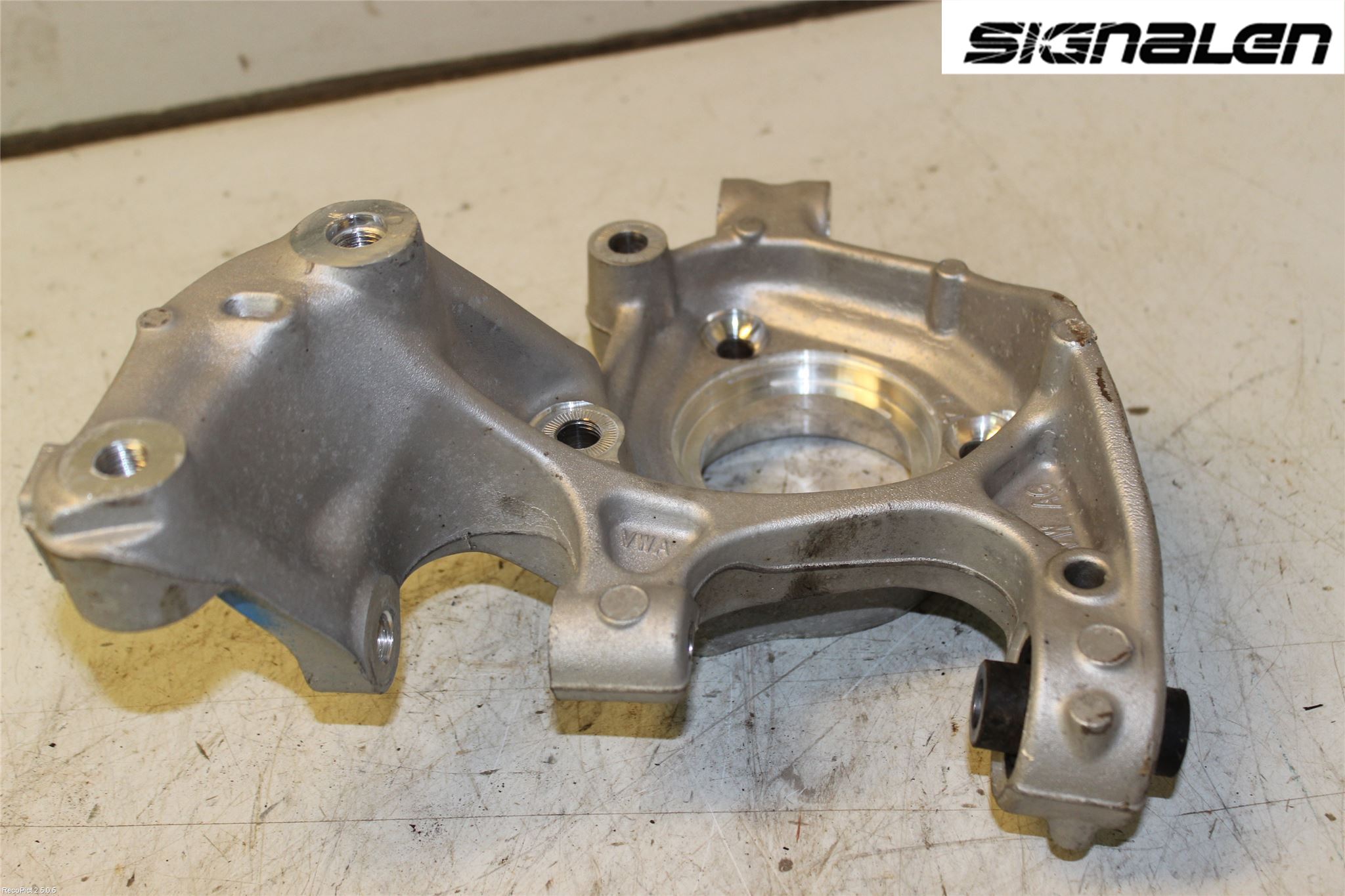 Volkswagen VW GOLF / E-GOLF VII 13-20 Spindel Hb