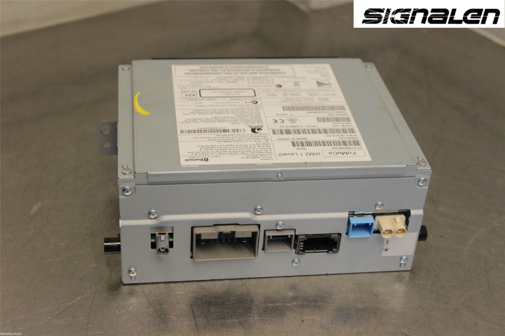 Volvo XC70 08-13 Stereo Radio