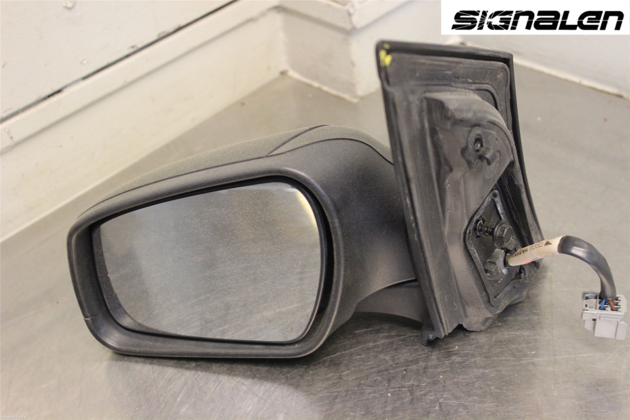 Ford FOCUS     04-07 Speil V M-El Justering