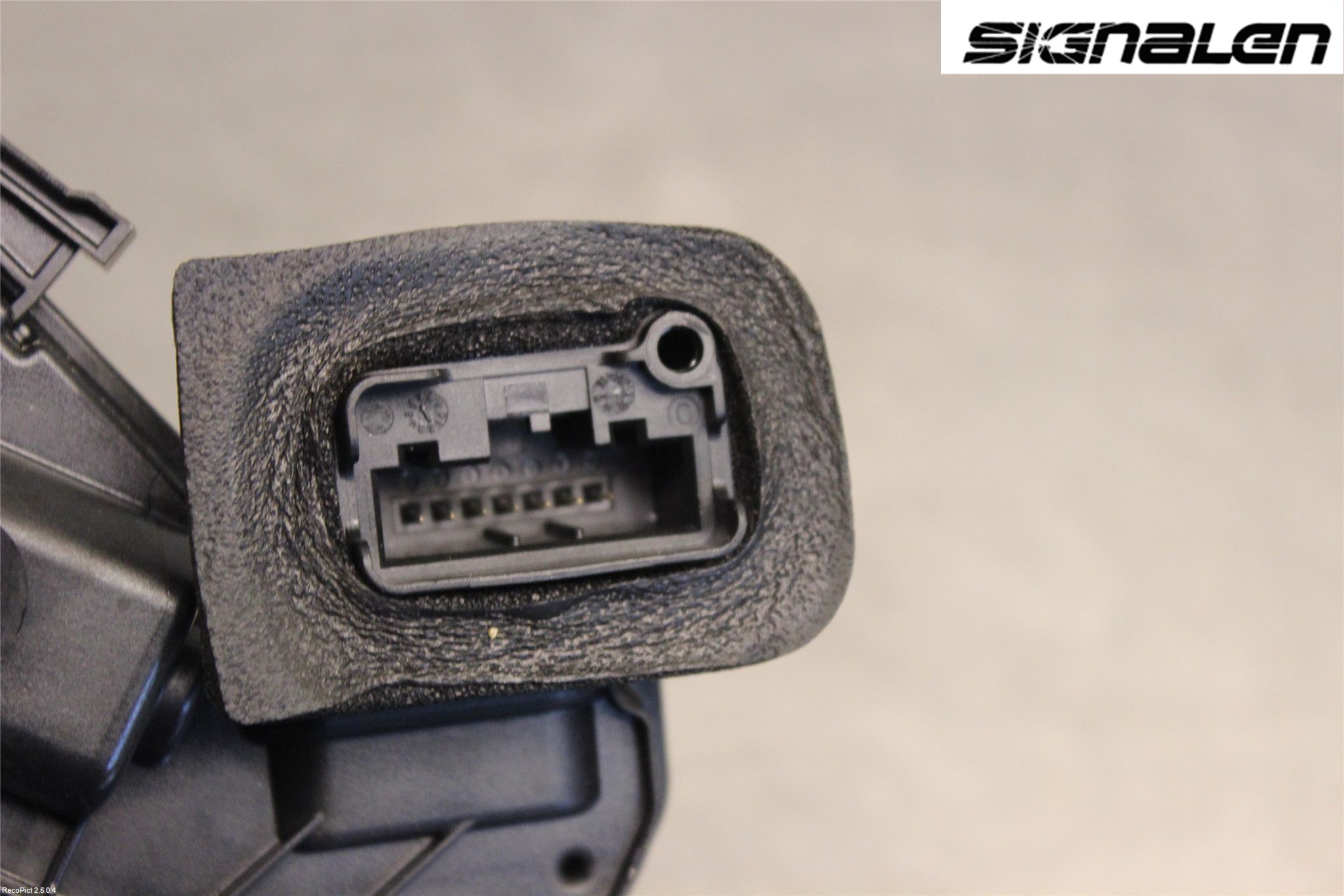 Volkswagen VW GOLF / E-GOLF VII 13-20 Dørlås - Låsekasse