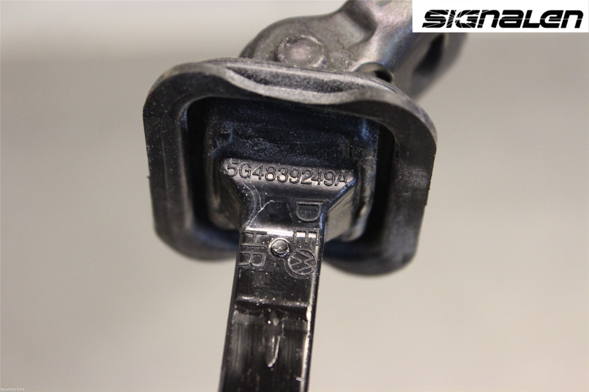 Volkswagen VW GOLF / E-GOLF VII 13-20 Dørstopper