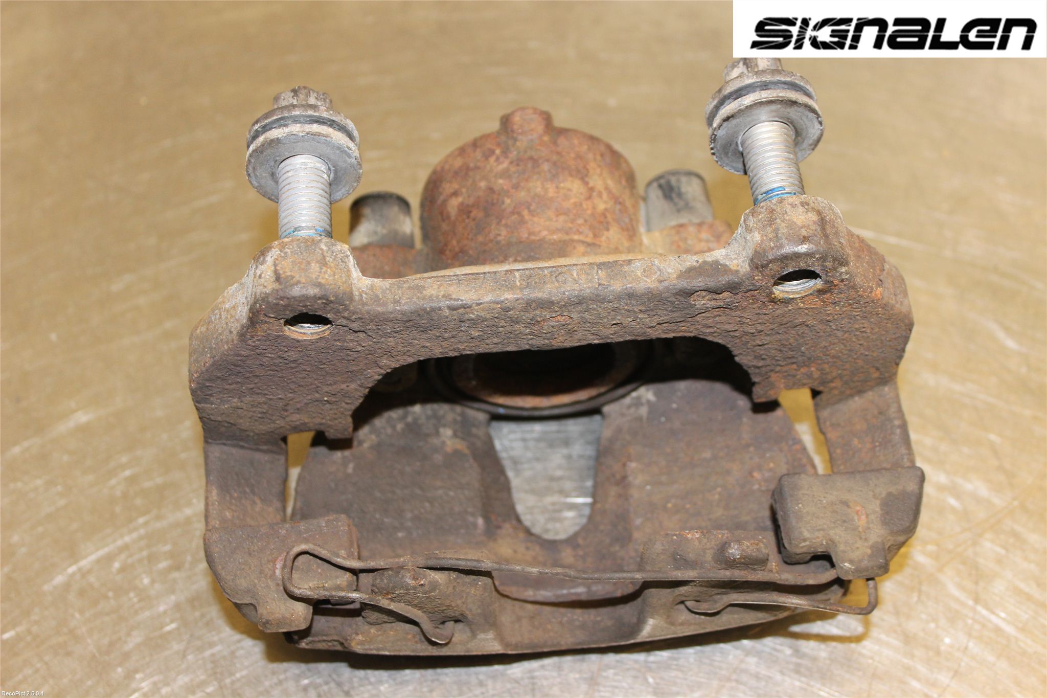 Saab 9-5     06-10 Bremsecaliper Foran Høyre