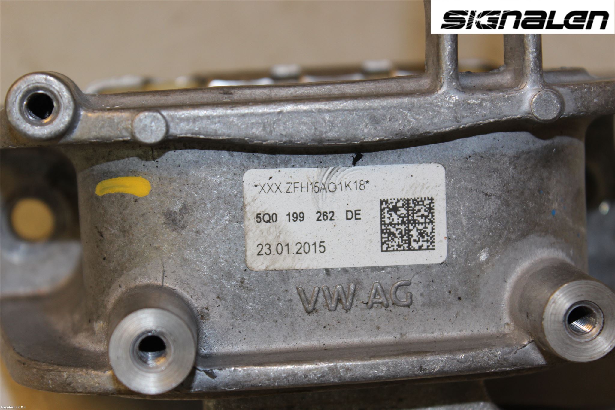 Volkswagen VW GOLF / E-GOLF VII 13-20 Motor Feste Stål-Alu