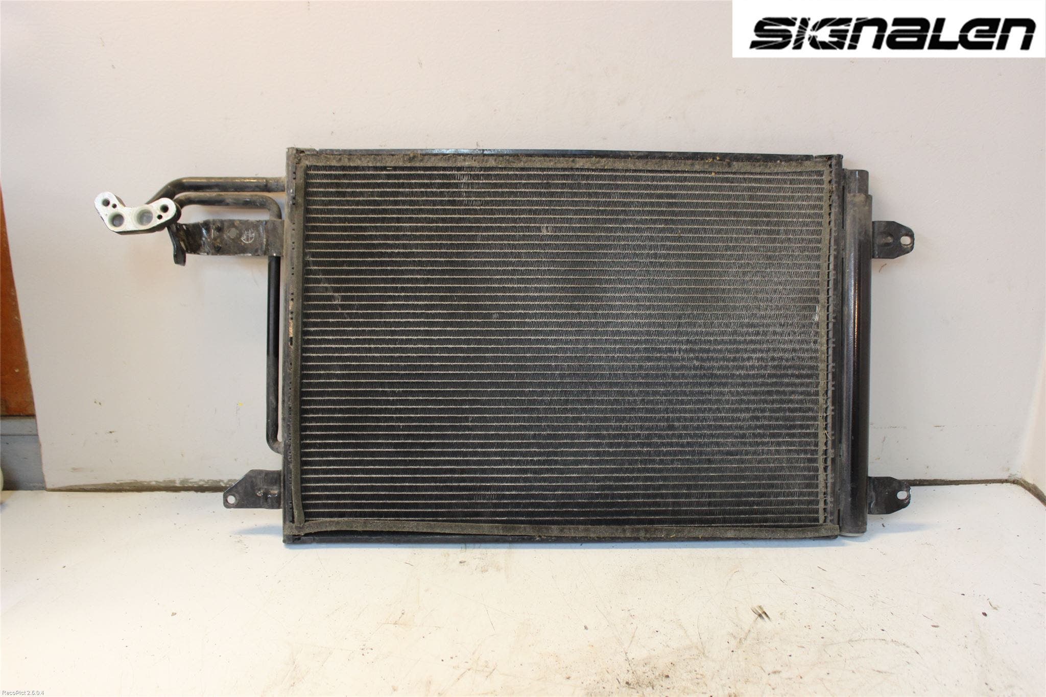 Volkswagen VW GOLF V 04-09 Drivaksel Foran Kompl Venstre
