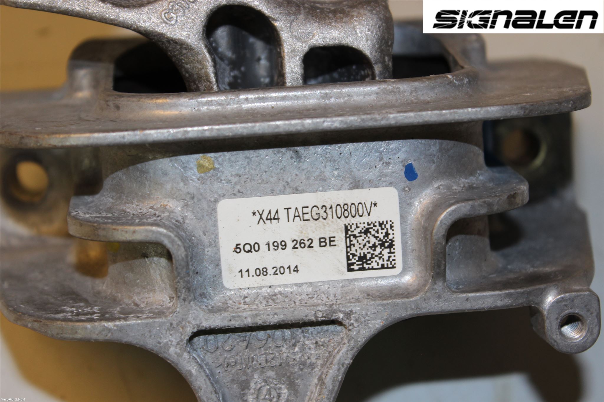Volkswagen VW GOLF / E-GOLF VII 13-20 Motor Feste Stål-Alu