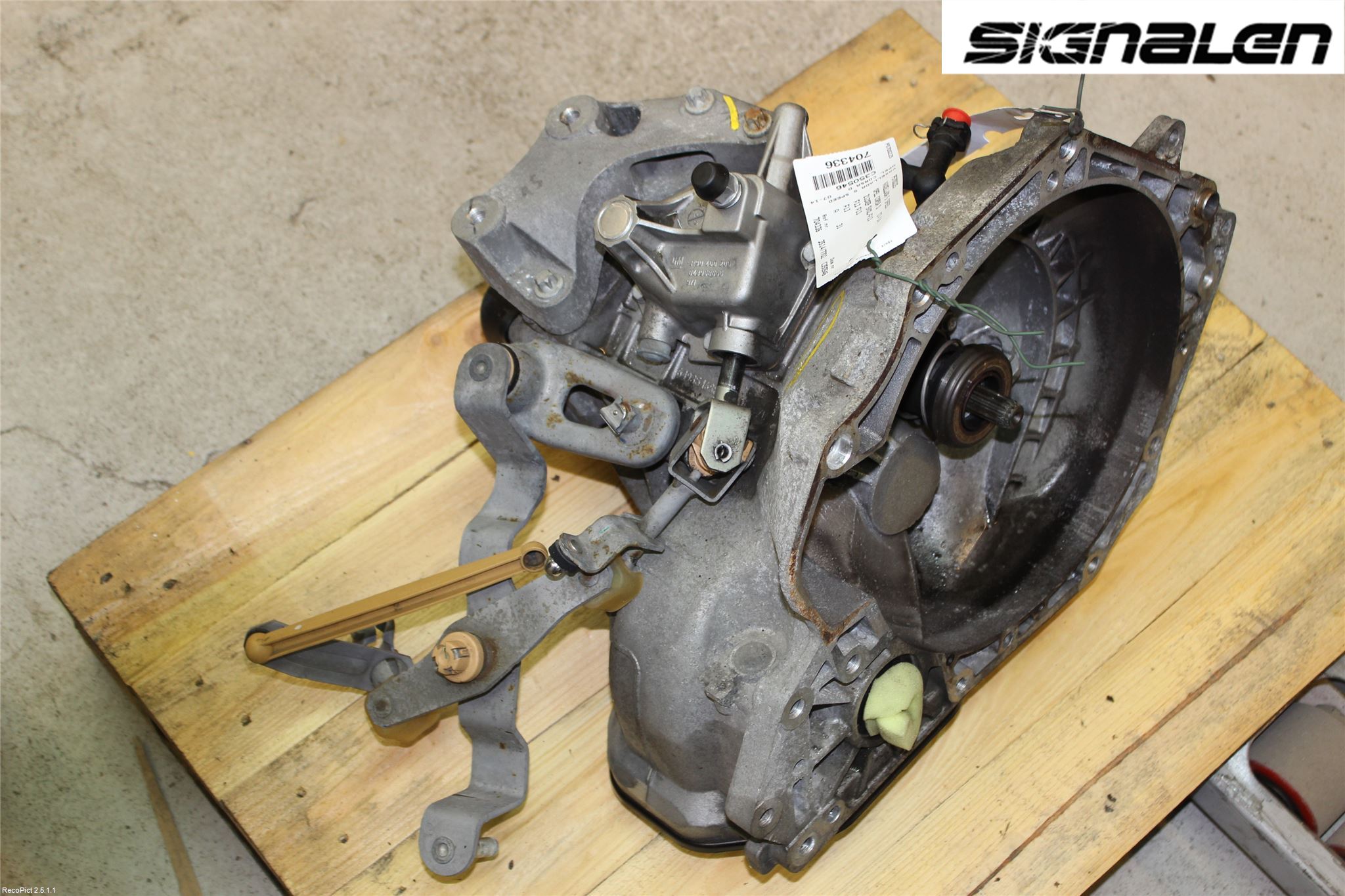 Opel CORSA D 07-14 Gearkasse 5 Trinn