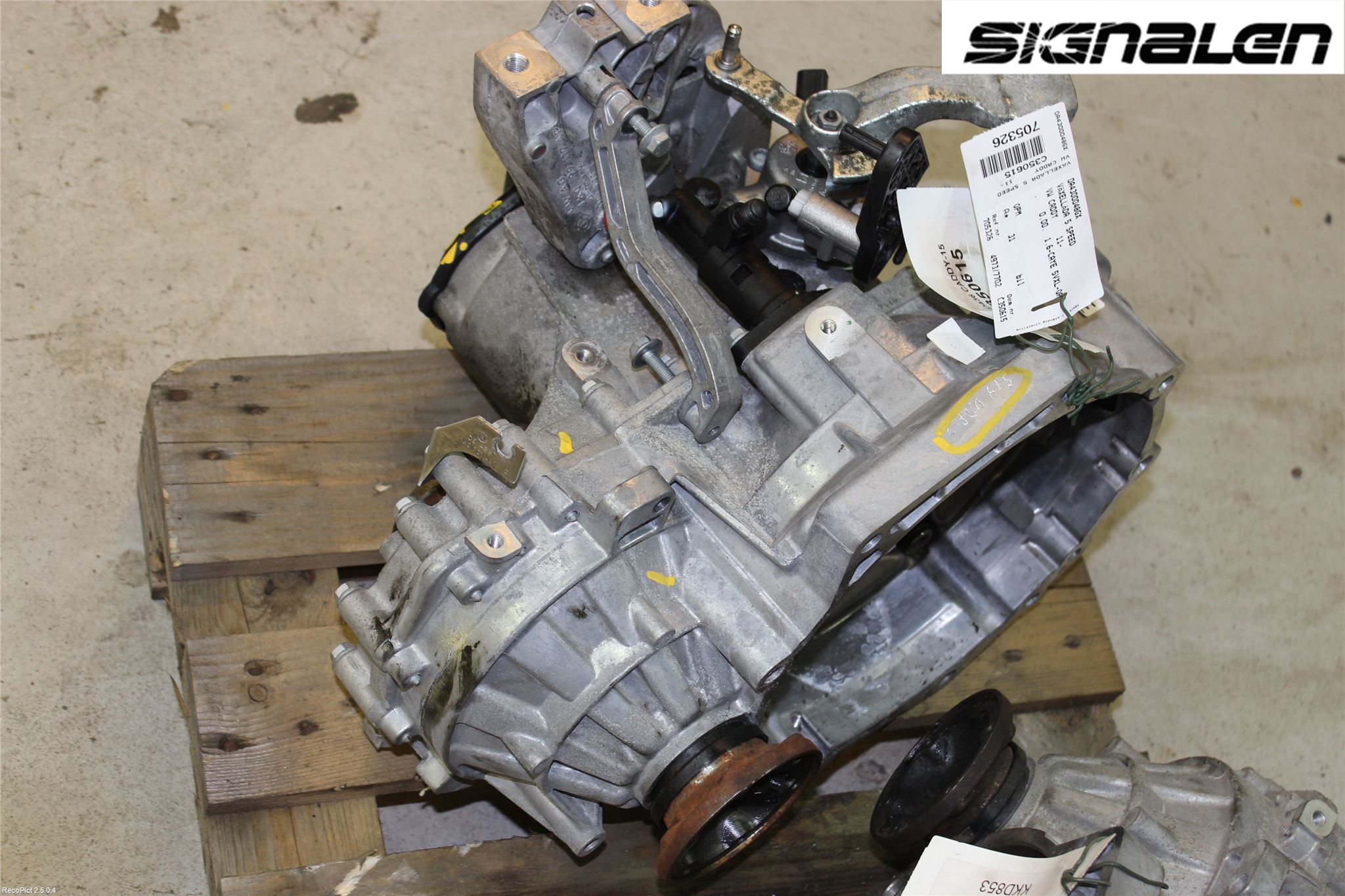 Volkswagen VW CADDY 11-15 Gearkasse 5 Trinn