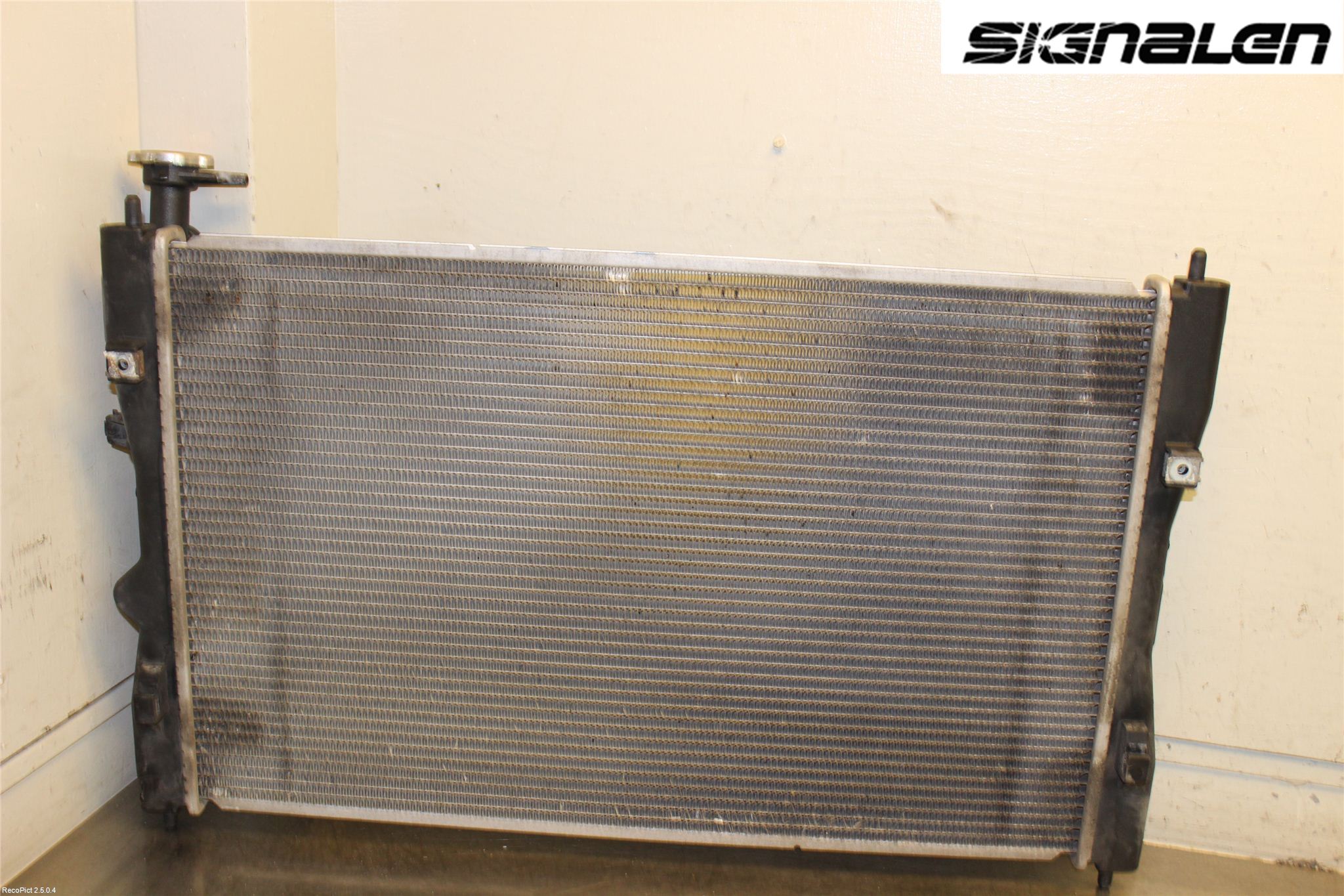 Mitsubishi COLT   04-08 Radiator Manuell