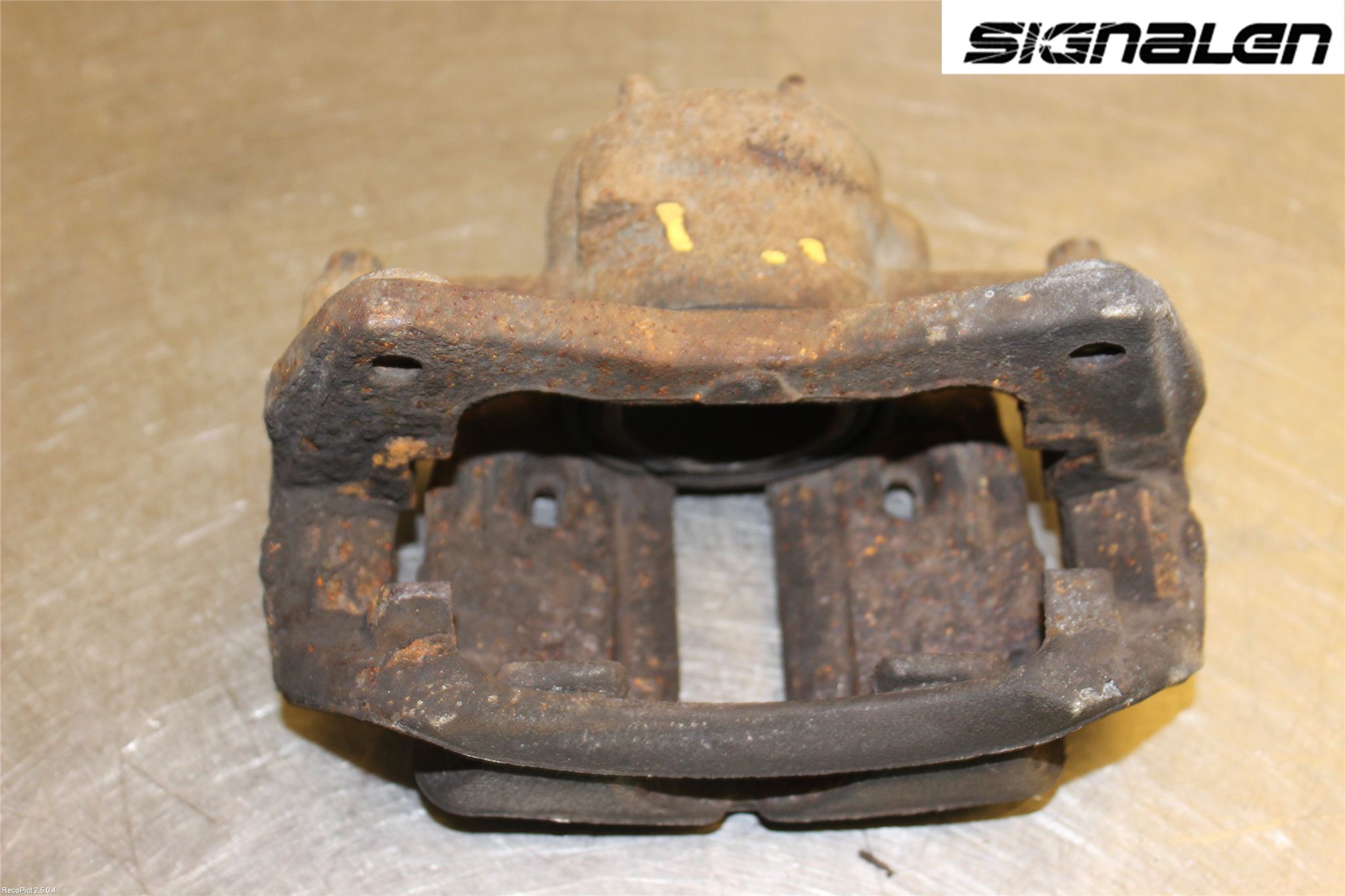 Mitsubishi COLT   04-08 Bremsecaliper Foran Høyre