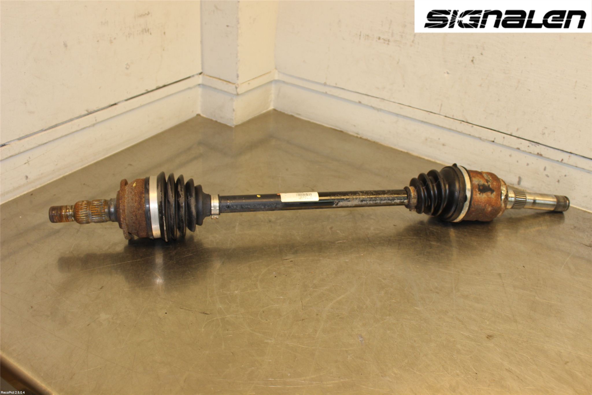 Opel INSIGNIA 09-16 Drivaksel Bak Kompl Venstre
