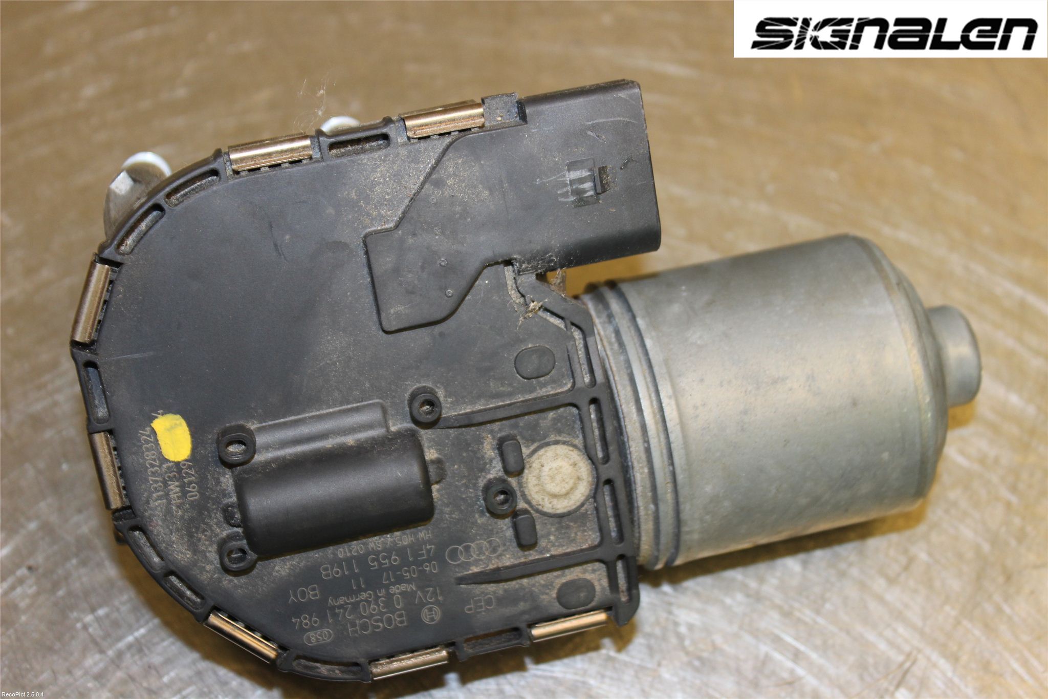 Audi A6/S6     05-11 Viskermotor Frontrute