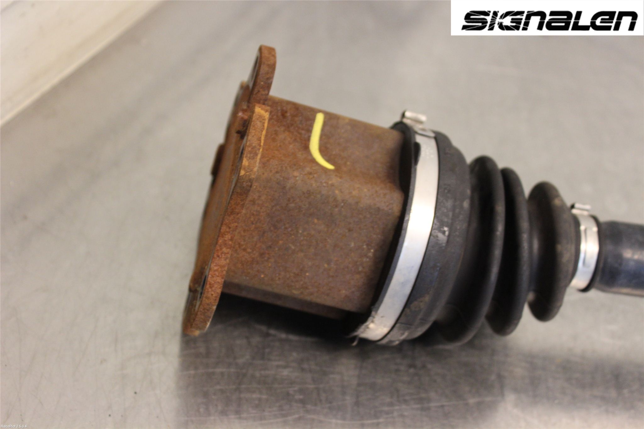 Audi A6/S6     05-11 Drivaksel Foran Kompl Venstre