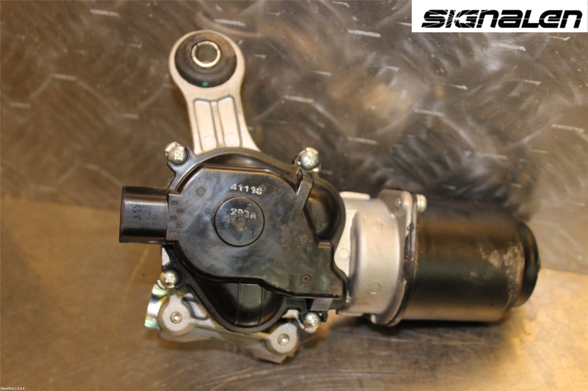Nissan MICRA 11-16 Viskermotor Frontrute