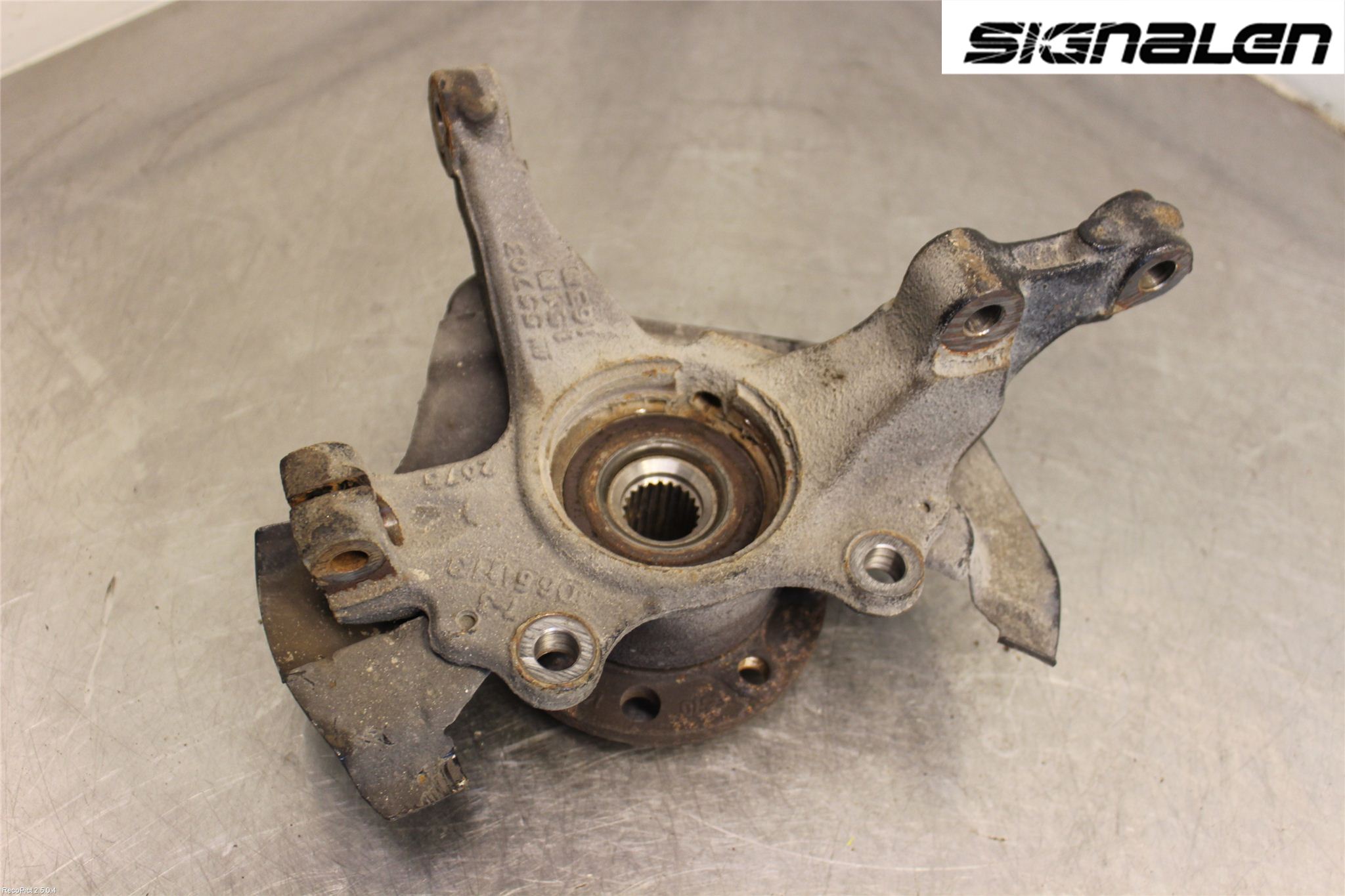 Opel CORSA D 07-14 Spindel Vf