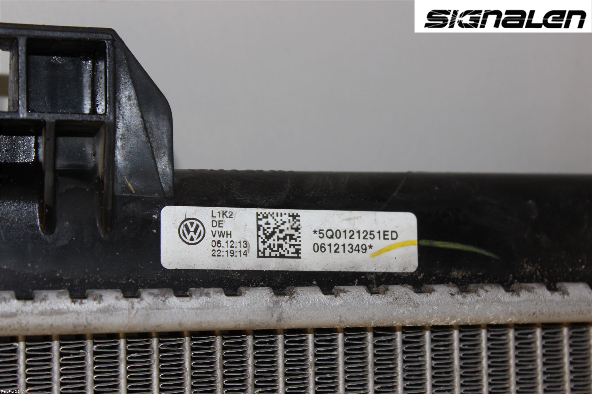 Volkswagen VW GOLF / E-GOLF VII 13-20 Radiator Manuell