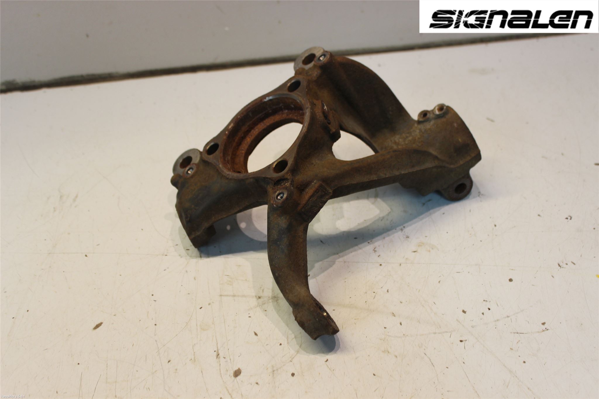 Volkswagen VW GOLF / E-GOLF VII 13-20 Spindel Vf