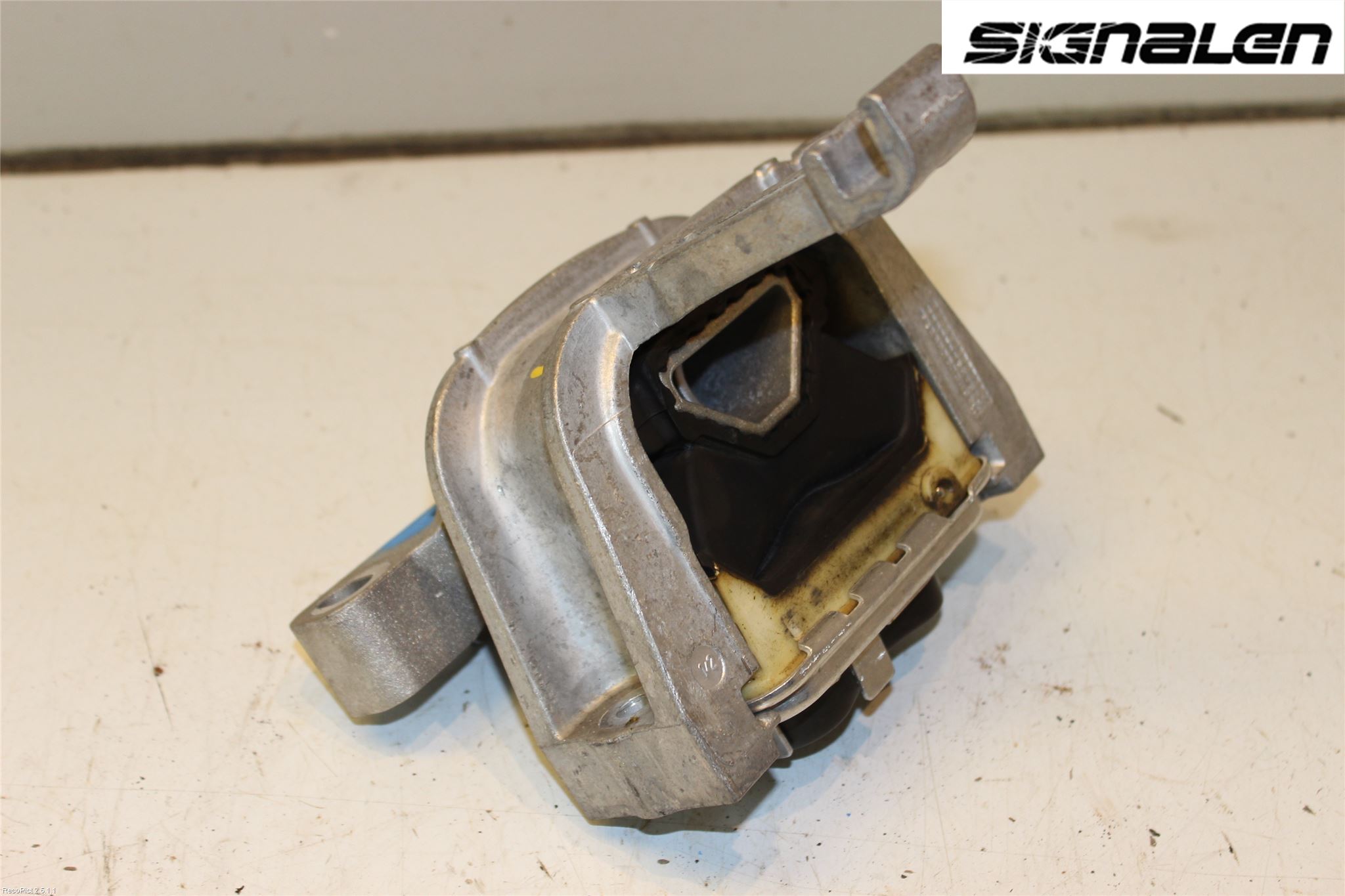 Skoda OCTAVIA (5E) 13-20 Motor Feste Stål-Alu