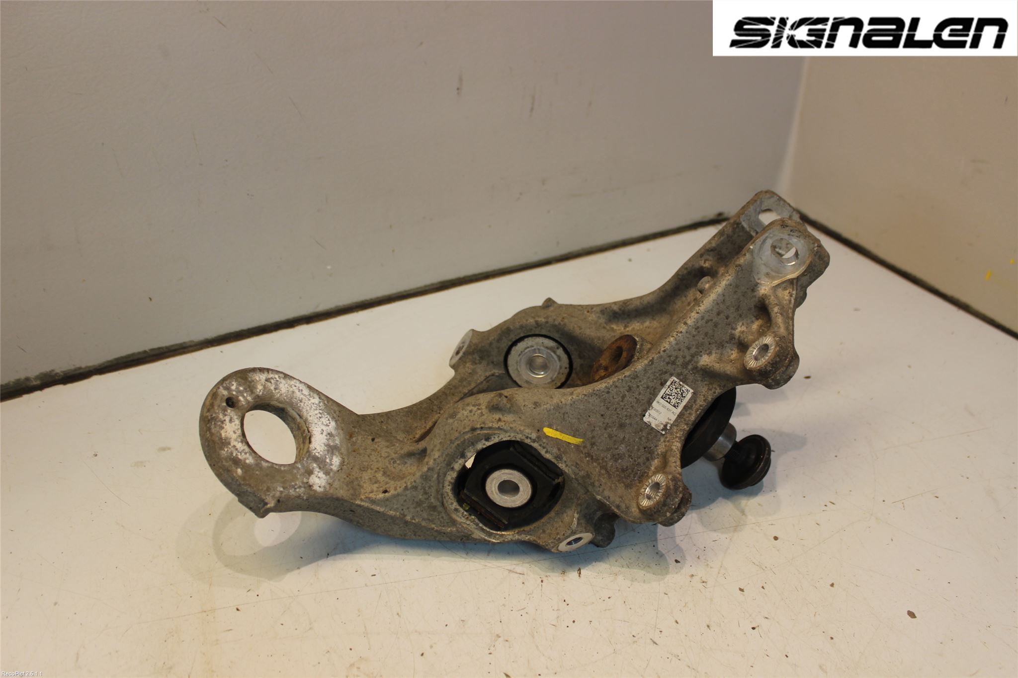 Audi A4 12-15 Spindel Vb
