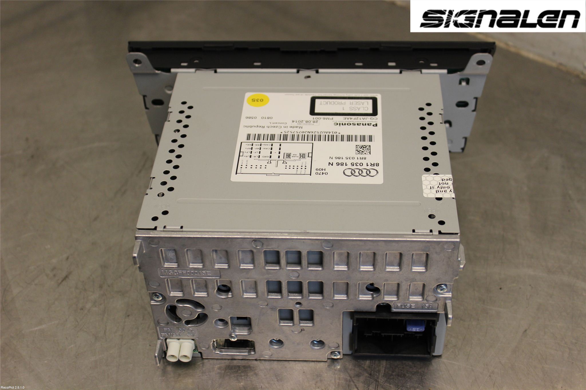 Audi A4 12-15 Stereo Radio