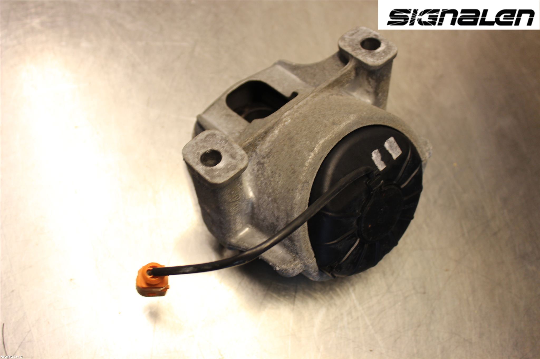 Audi A4 ALLROAD 09-16 Motor Feste Gummi
