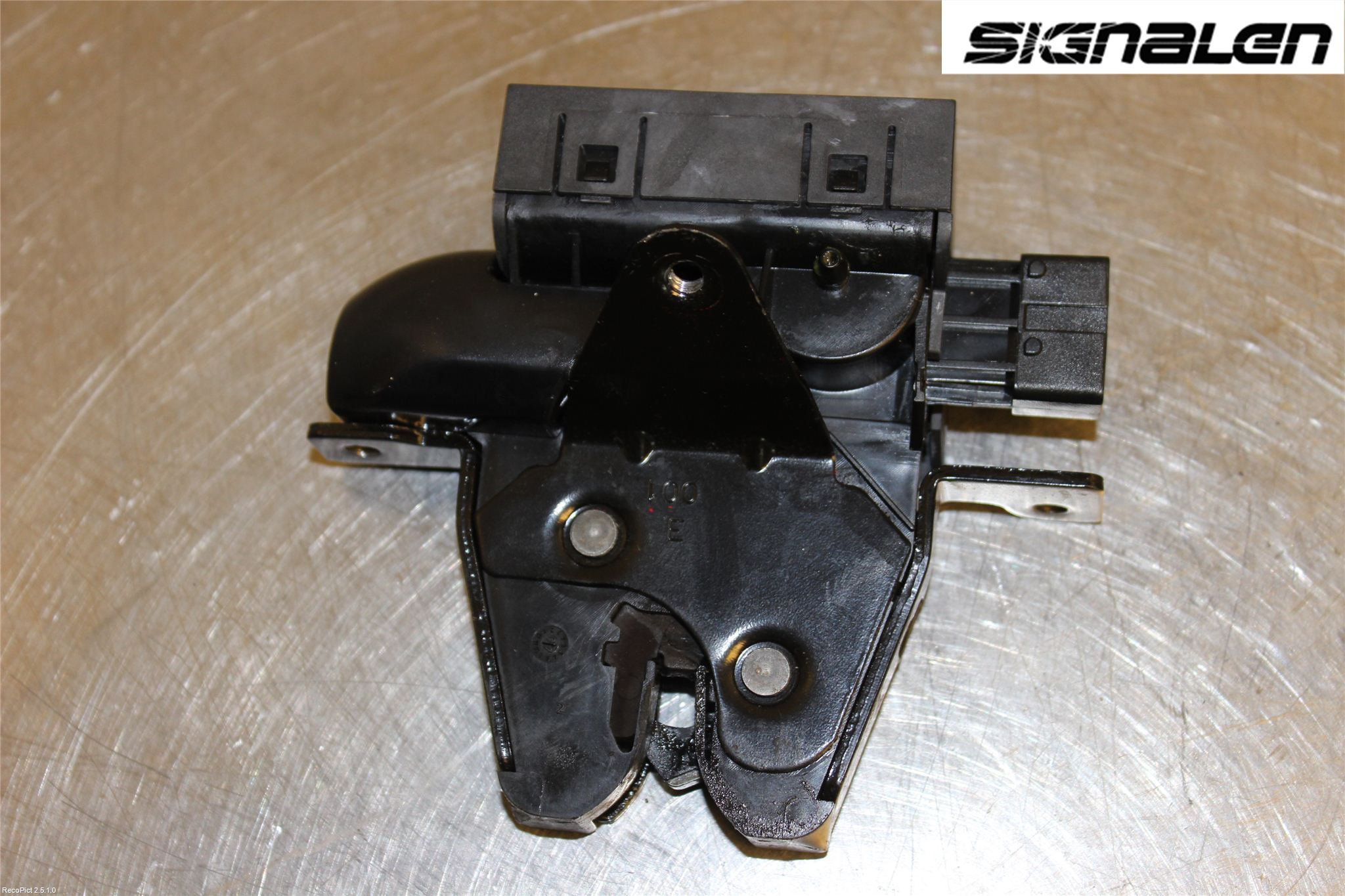 Saab 9-3 VER2/VER3 08-15 Bakluke-Lokk Låsekasse