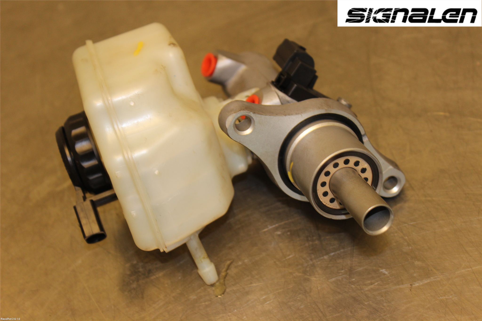 Volkswagen VW GOLF VI 09-13 Brems Hovedsylinder