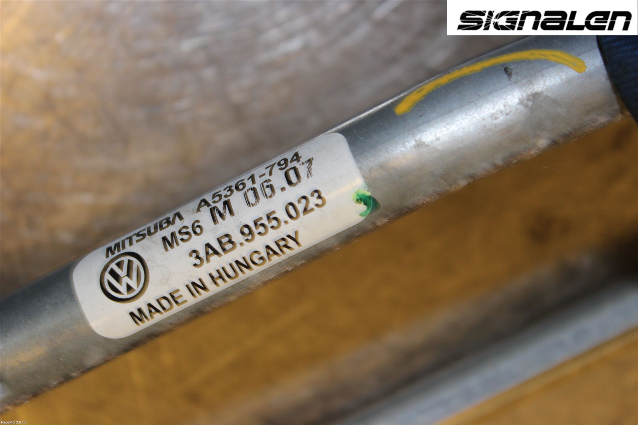 Volkswagen VW PASSAT 11-14 Viskeroverføring Frontrute
