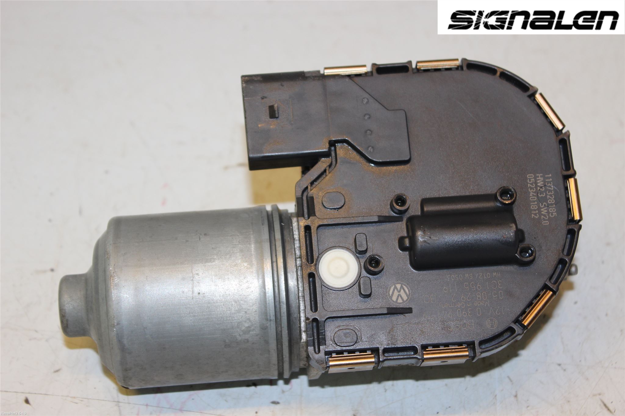 Volkswagen VW PASSAT 05-11 Viskermotor Frontrute