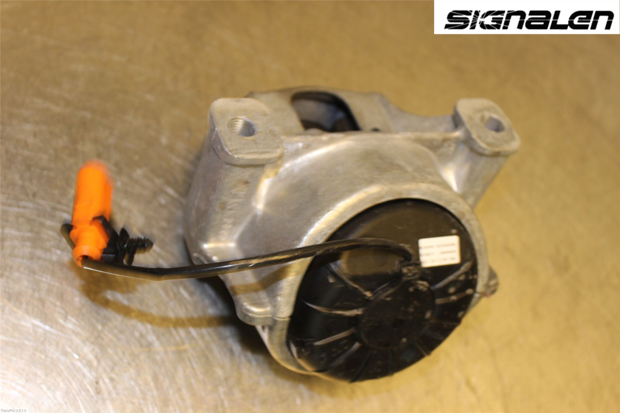 Audi A4 12-15 Motor Feste Gummi