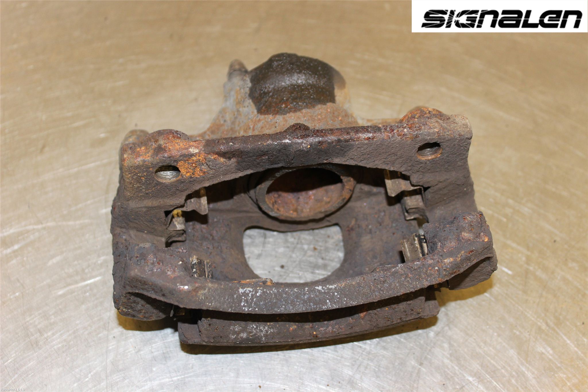 Toyota AYGO 06-14 Bremsecaliper Foran Venstre
