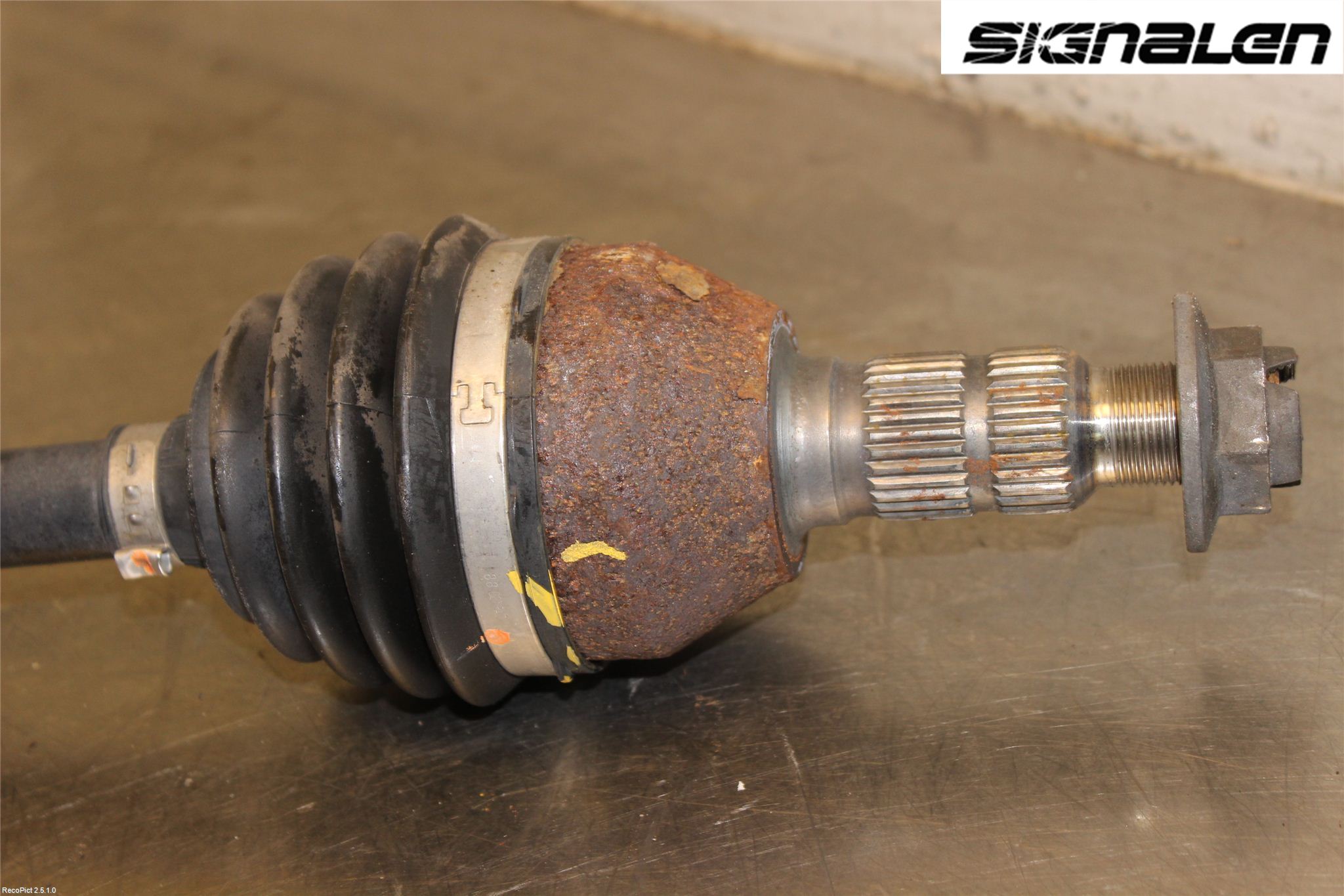 Opel INSIGNIA 09-16 Drivaksel Bak Kompl Venstre