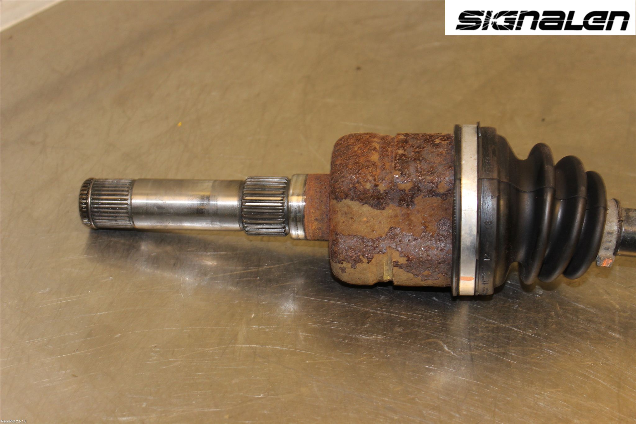 Opel INSIGNIA 09-16 Drivaksel Bak Kompl Venstre