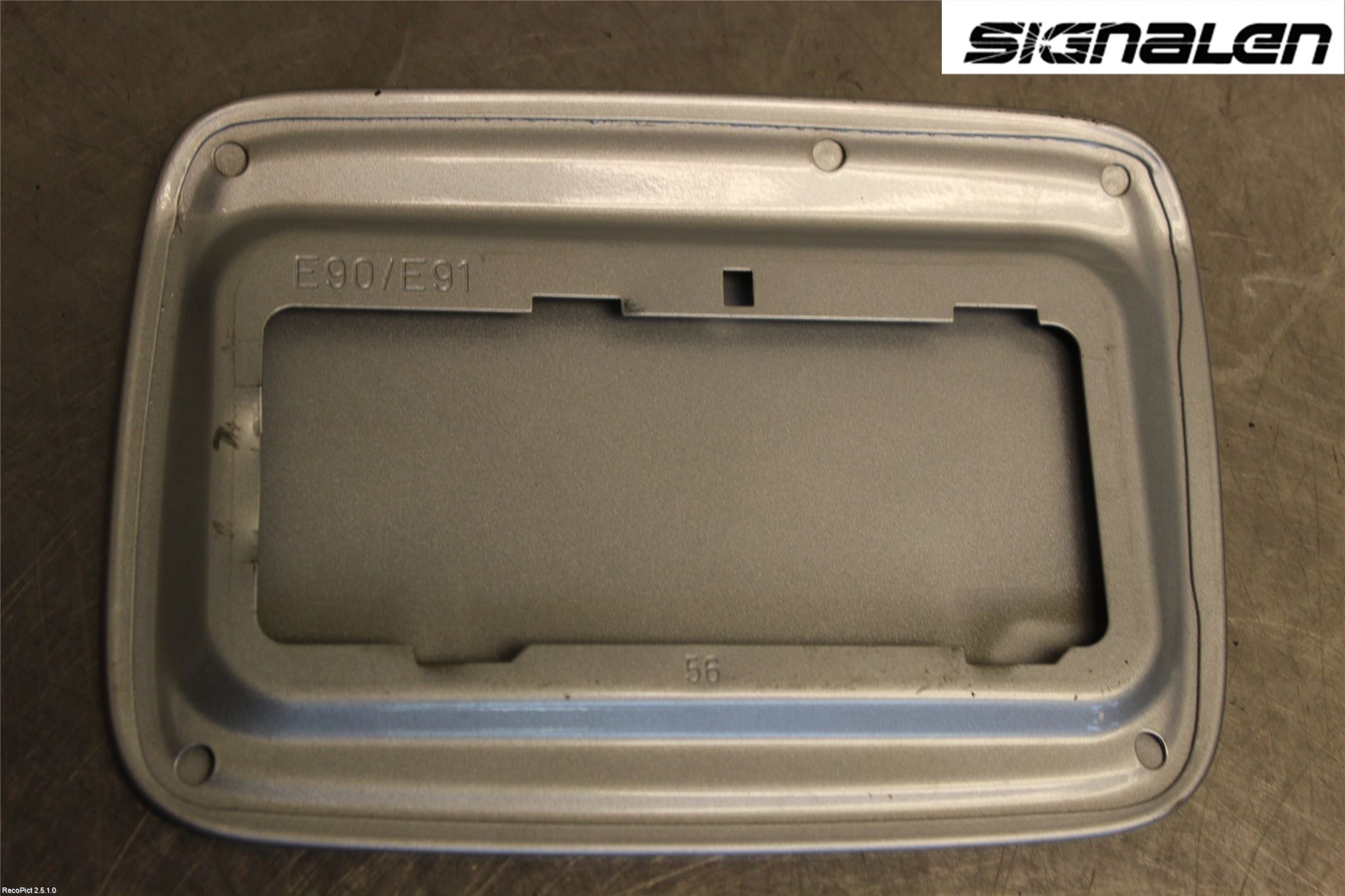 BMW 3 E90/91 SED/TOU 05-12 Drivstoff Tankluke