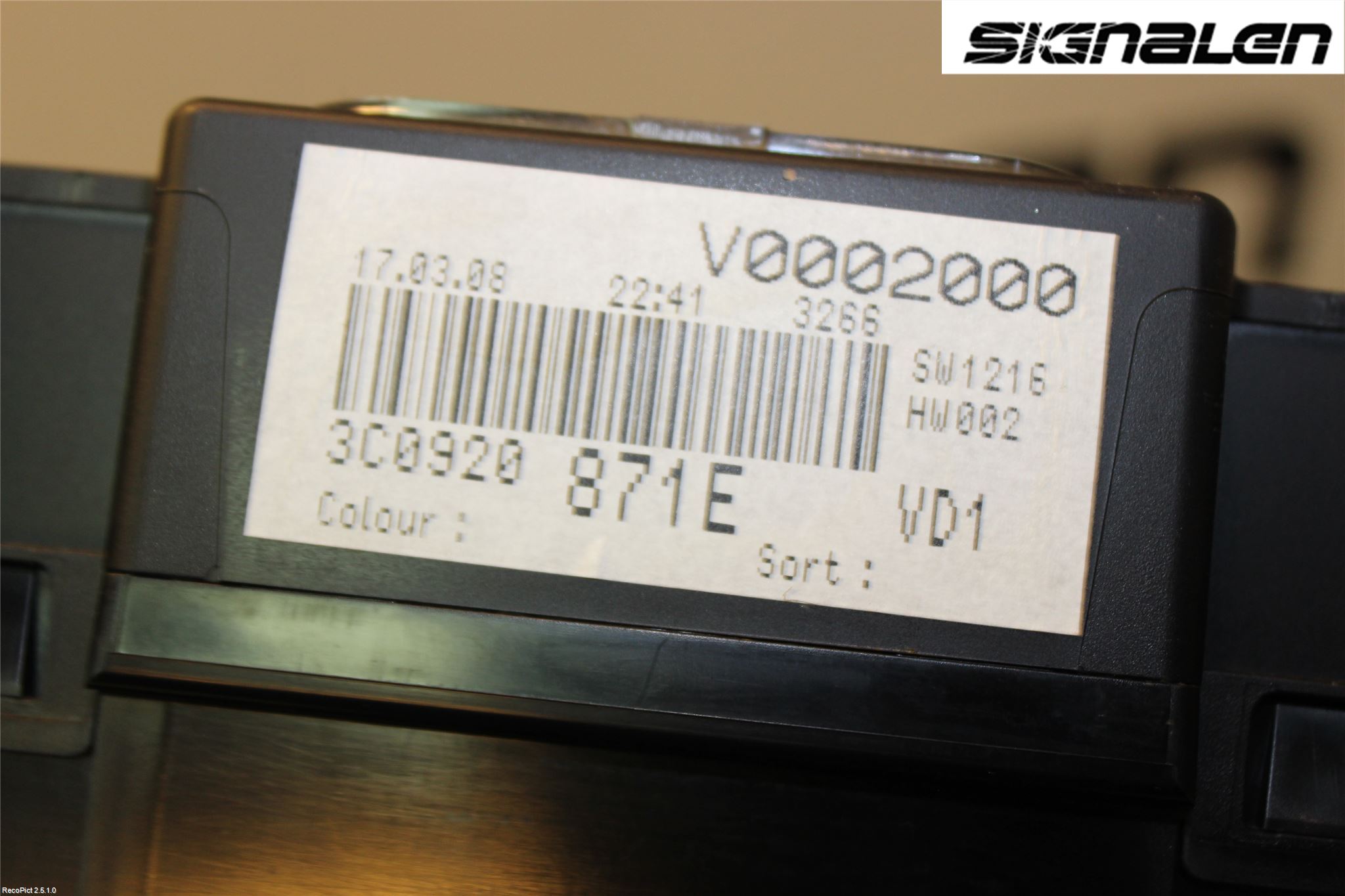 Volkswagen VW PASSAT 05-11 Instr Kombinert