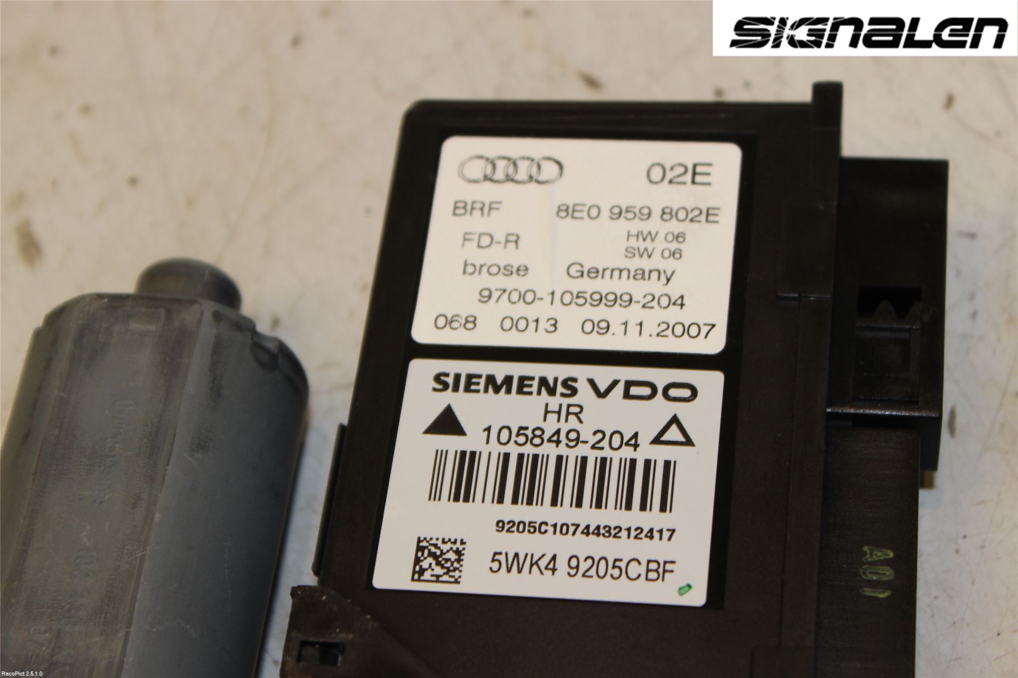 Audi A4/S4 05-07 Vindusheismotor
