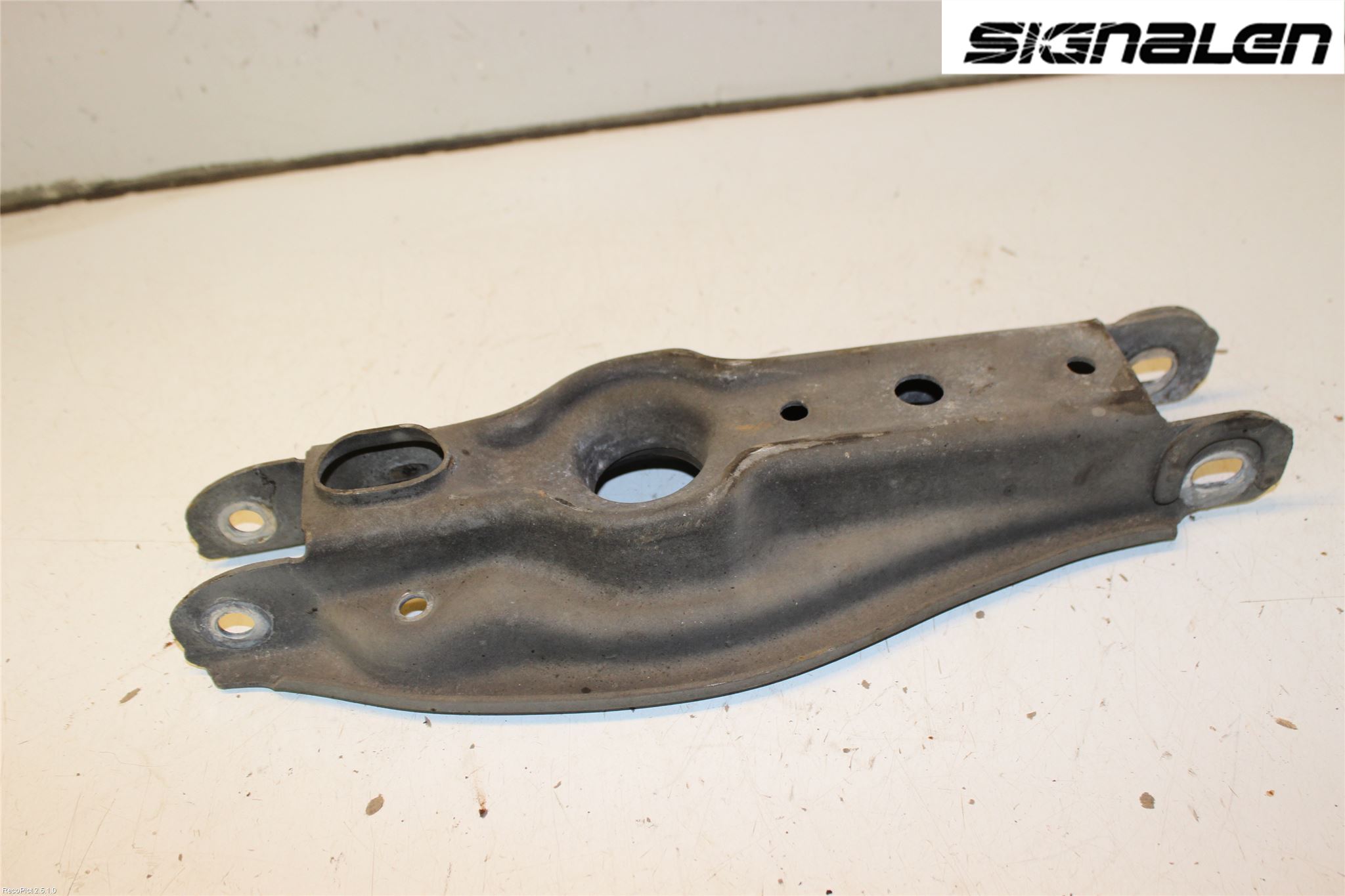 BMW 3 E90/91 SED/TOU 05-12 Bærearm Bak Venstre