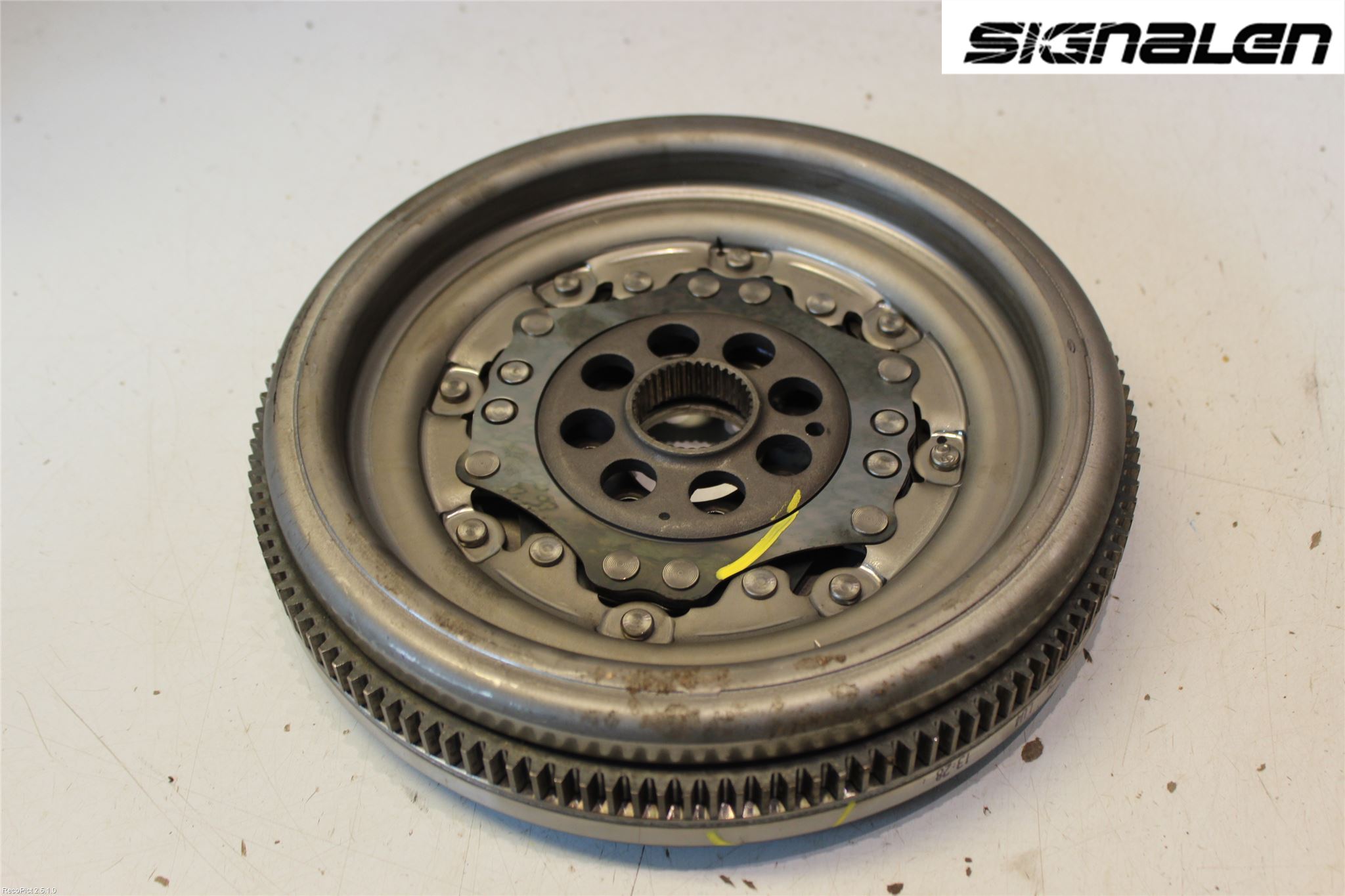 Volkswagen VW GOLF / E-GOLF VII 13-20 Svinghjul Automat