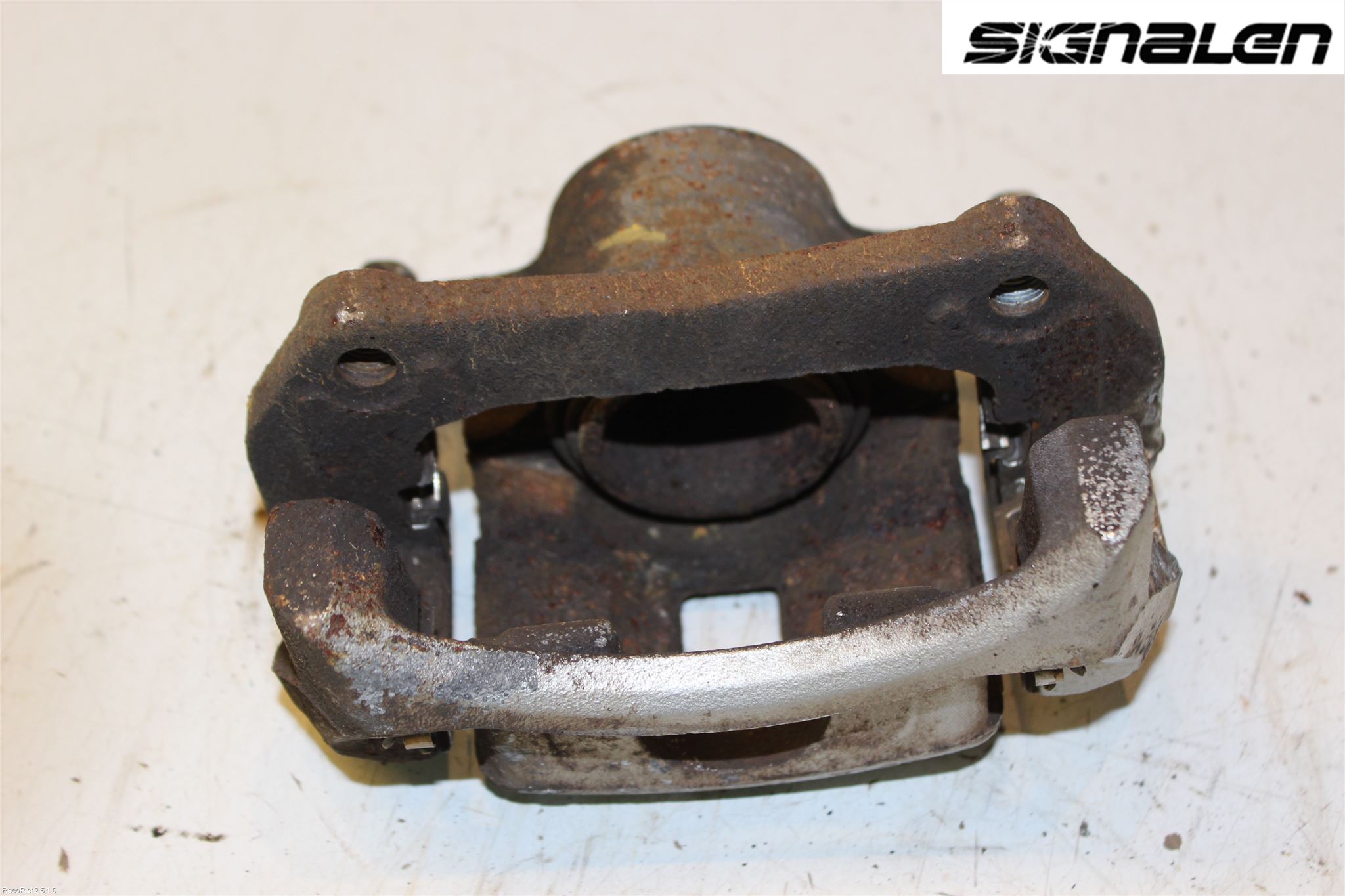 Mazda 2 (DE) 08-15 Bremsecaliper Foran Høyre