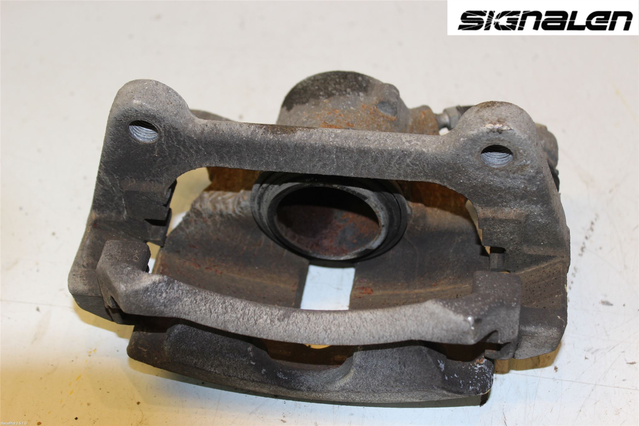 Volkswagen VW PASSAT 15-19 Bremsecaliper Foran Høyre