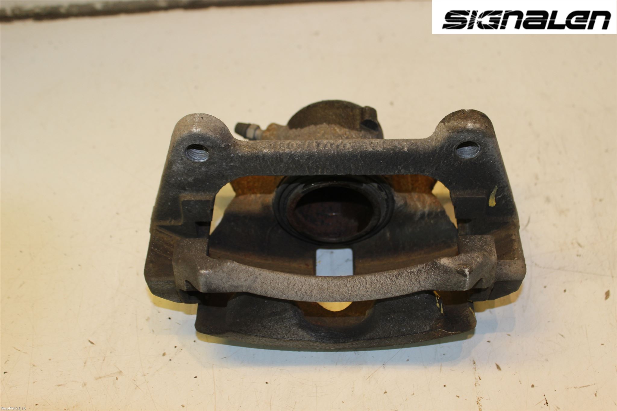Volkswagen VW PASSAT 15-19 Bremsecaliper Foran Venstre
